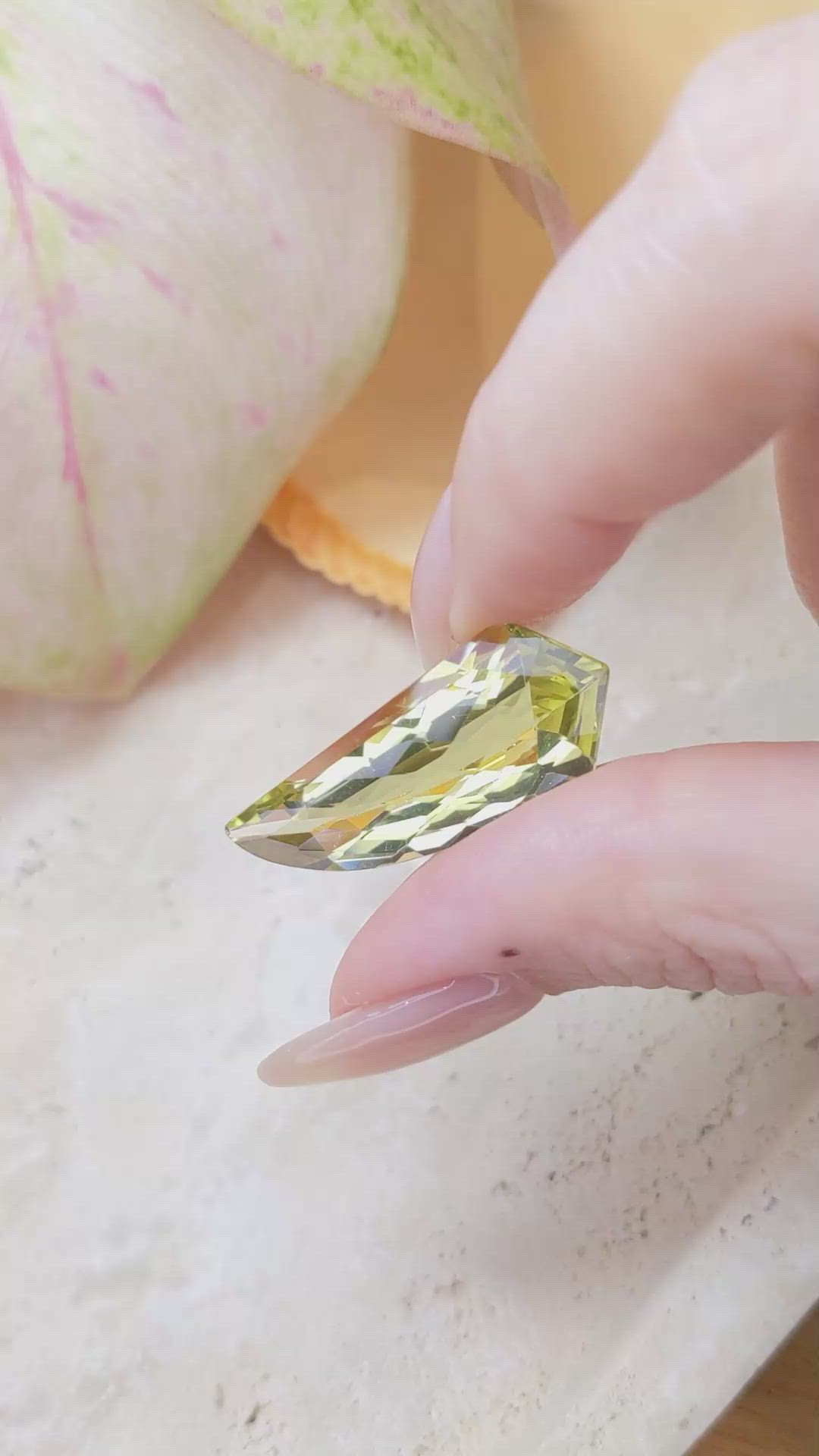 16.28 Ct. Quartz from Brazil Size Video