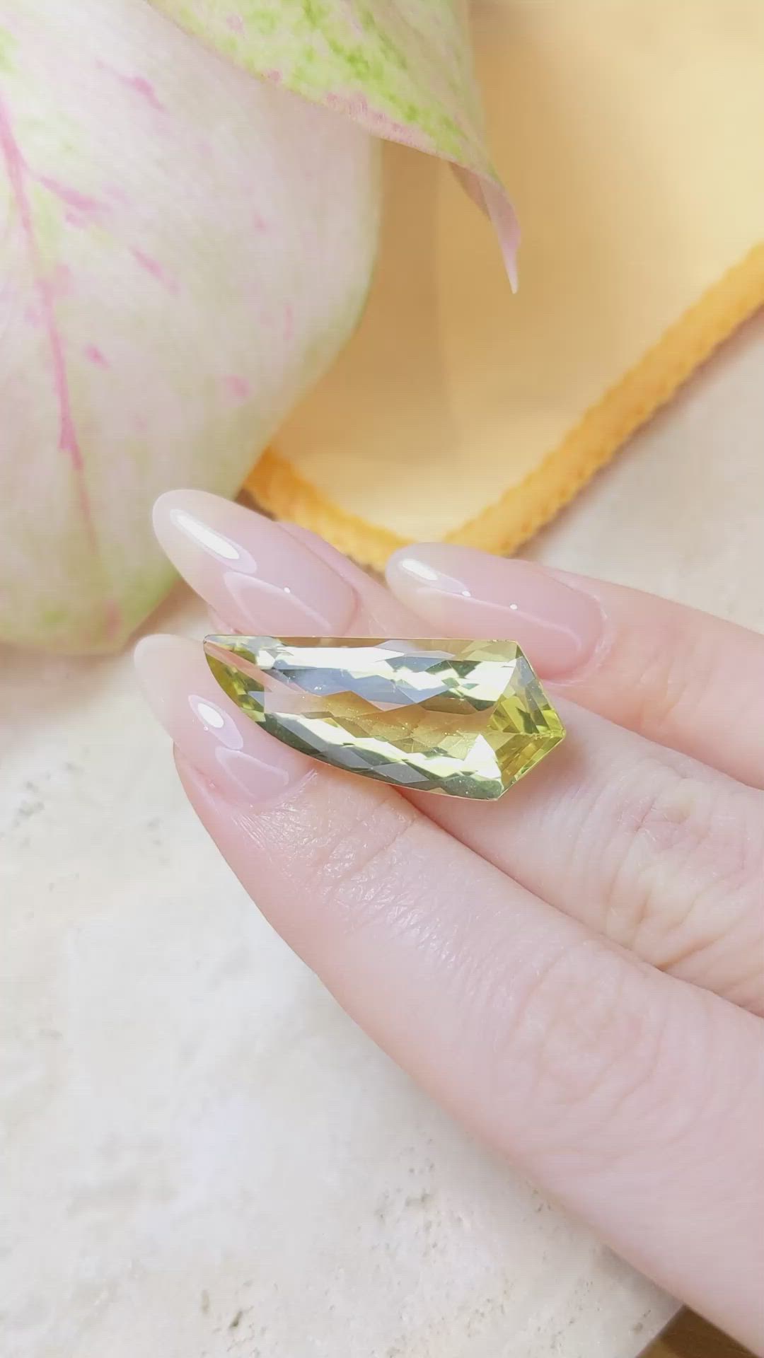 16.28 Ct. Quartz from Brazil Size Video