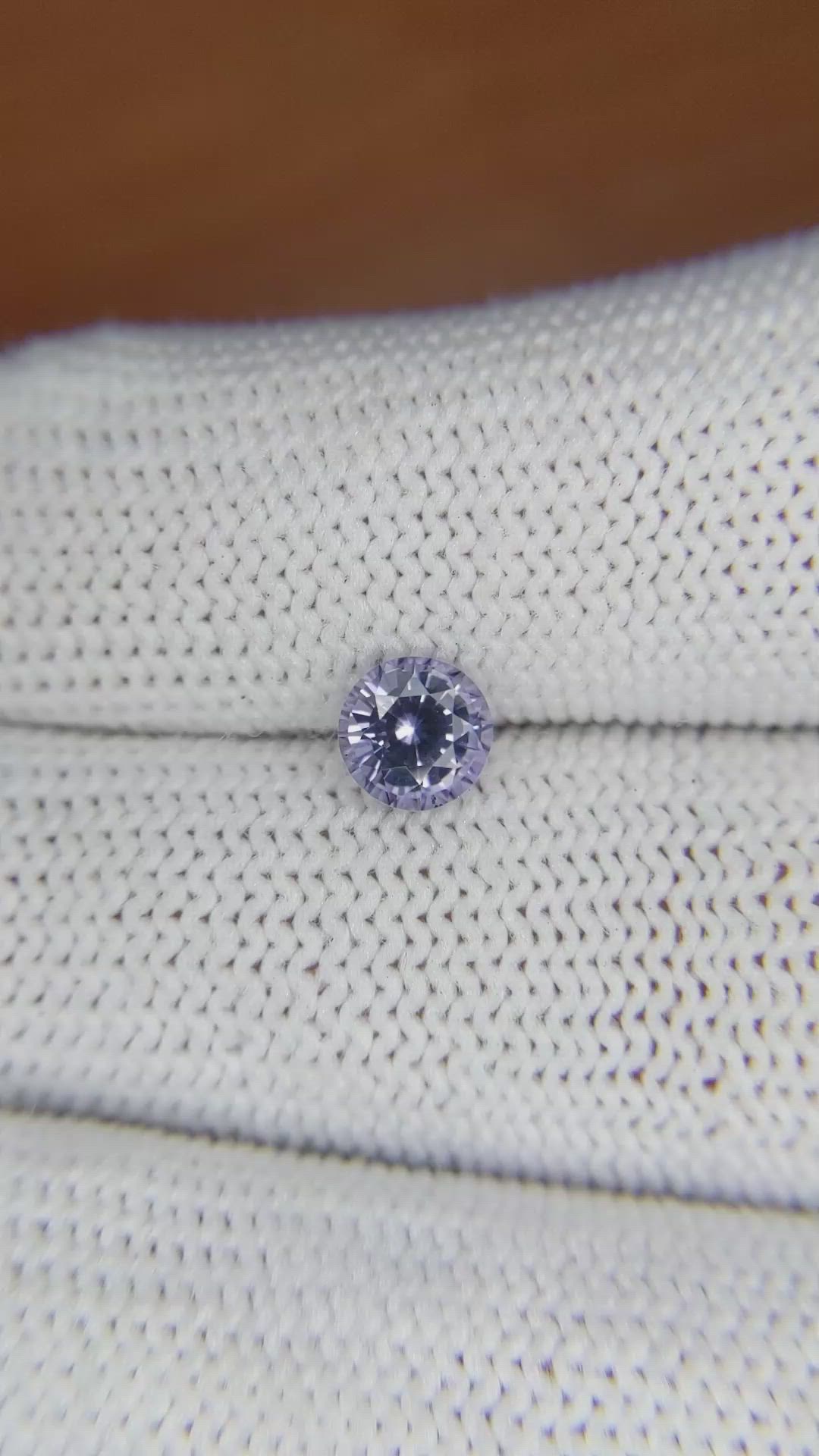 0.90 Ct. Spinel from Ceylon (Sri Lanka) Size Video