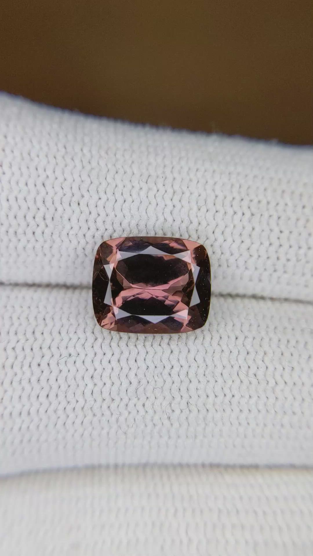 4.41 Ct. Garnet from Ceylon (Sri Lanka) Size Video
