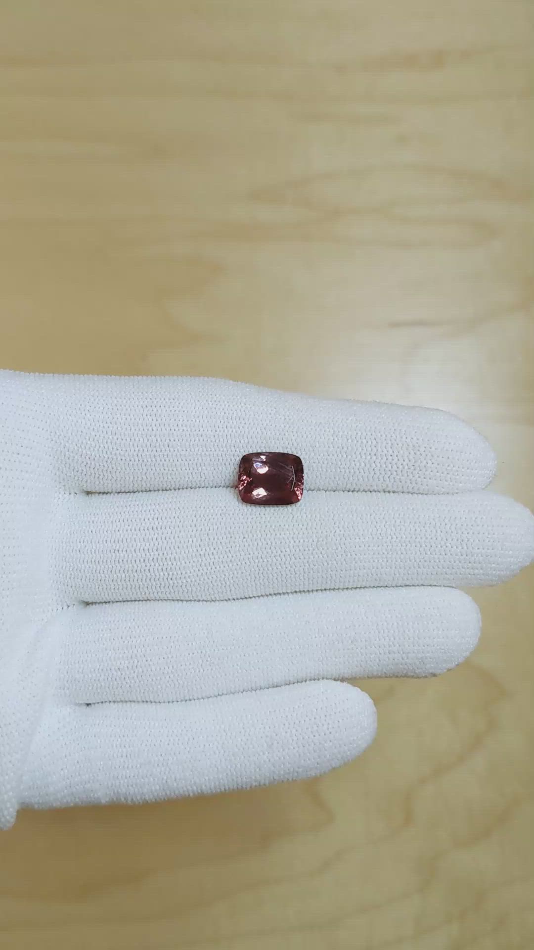4.41 Ct. Garnet from Ceylon (Sri Lanka) Size Video