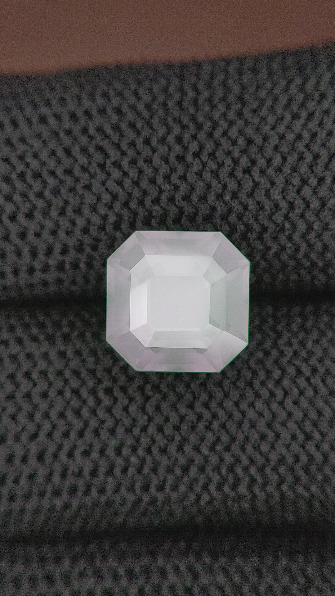 4.69 Ct. Moonstone from Ceylon (Sri Lanka) Size Video