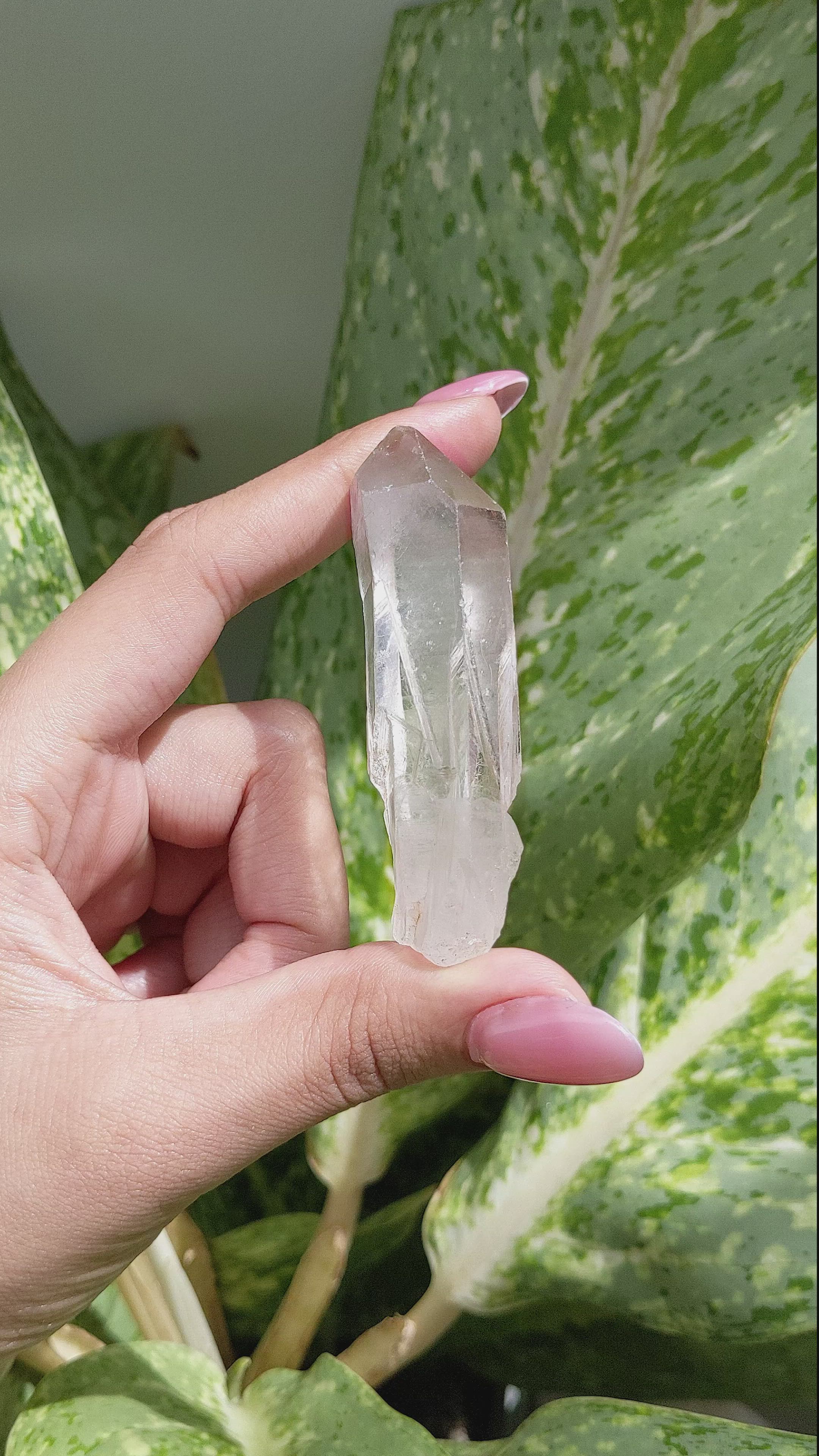 198.22 Ct. Quartz Crystal from Madagascar Size Video