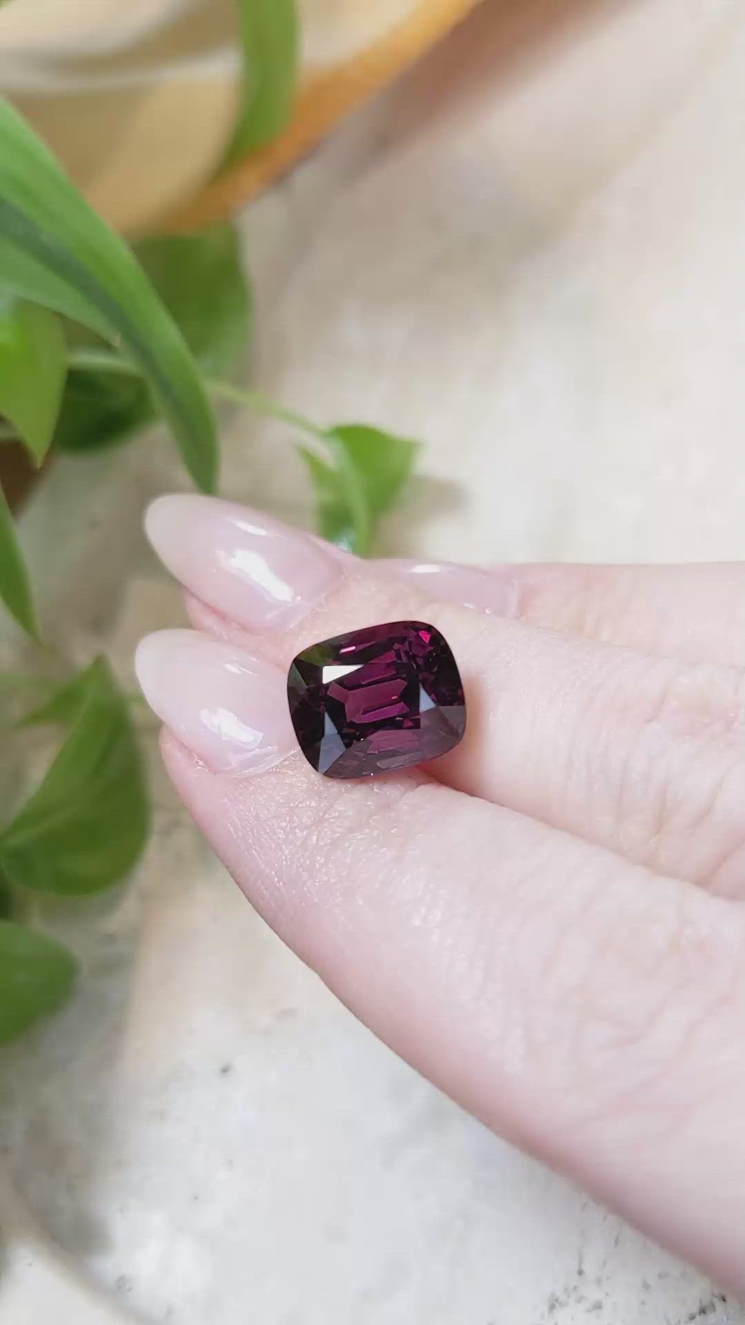 7.89 Ct. Spinel from Burma (Myanmar) Size Video