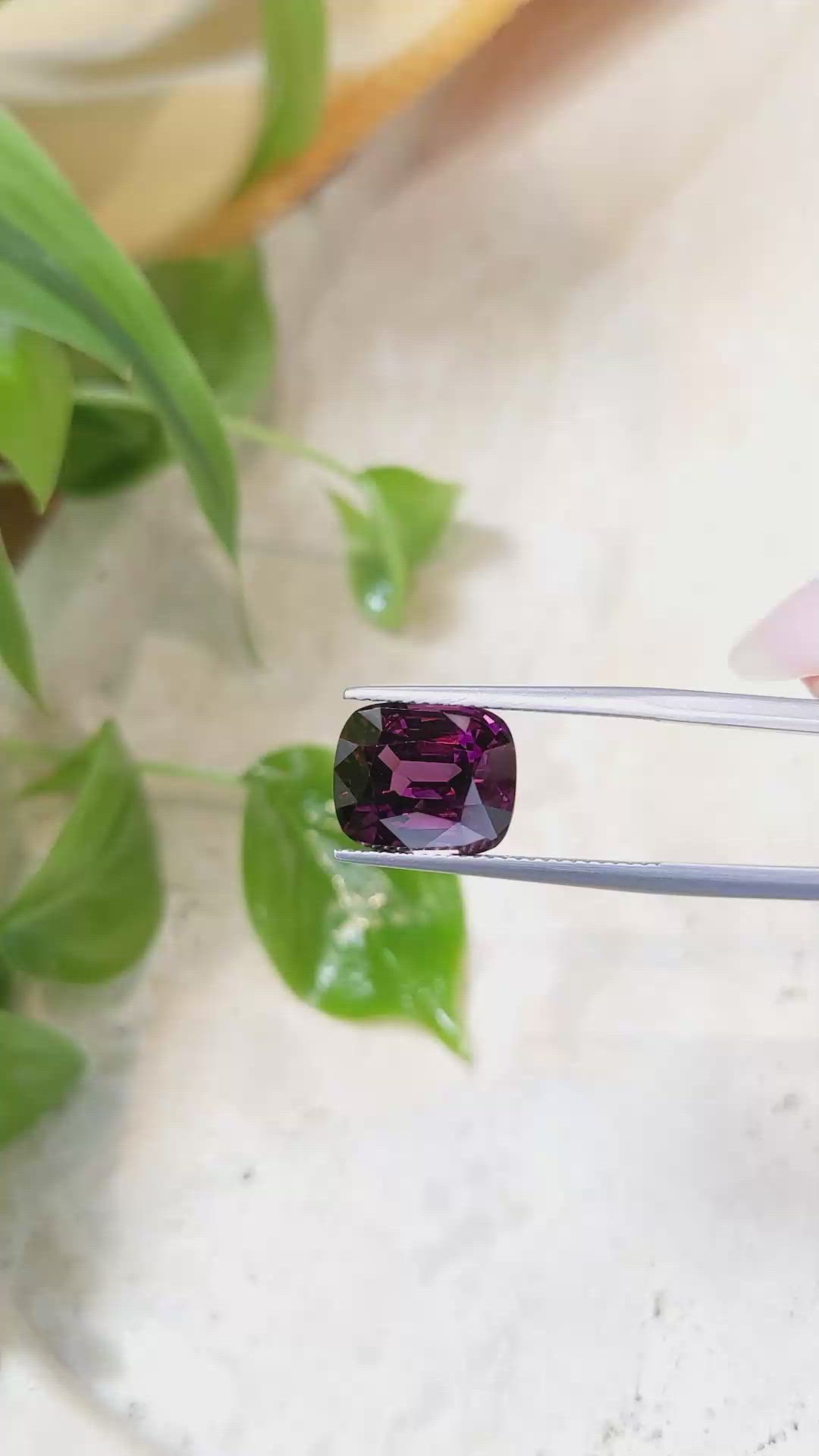 7.89 Ct. Spinel from Burma (Myanmar) Size Video