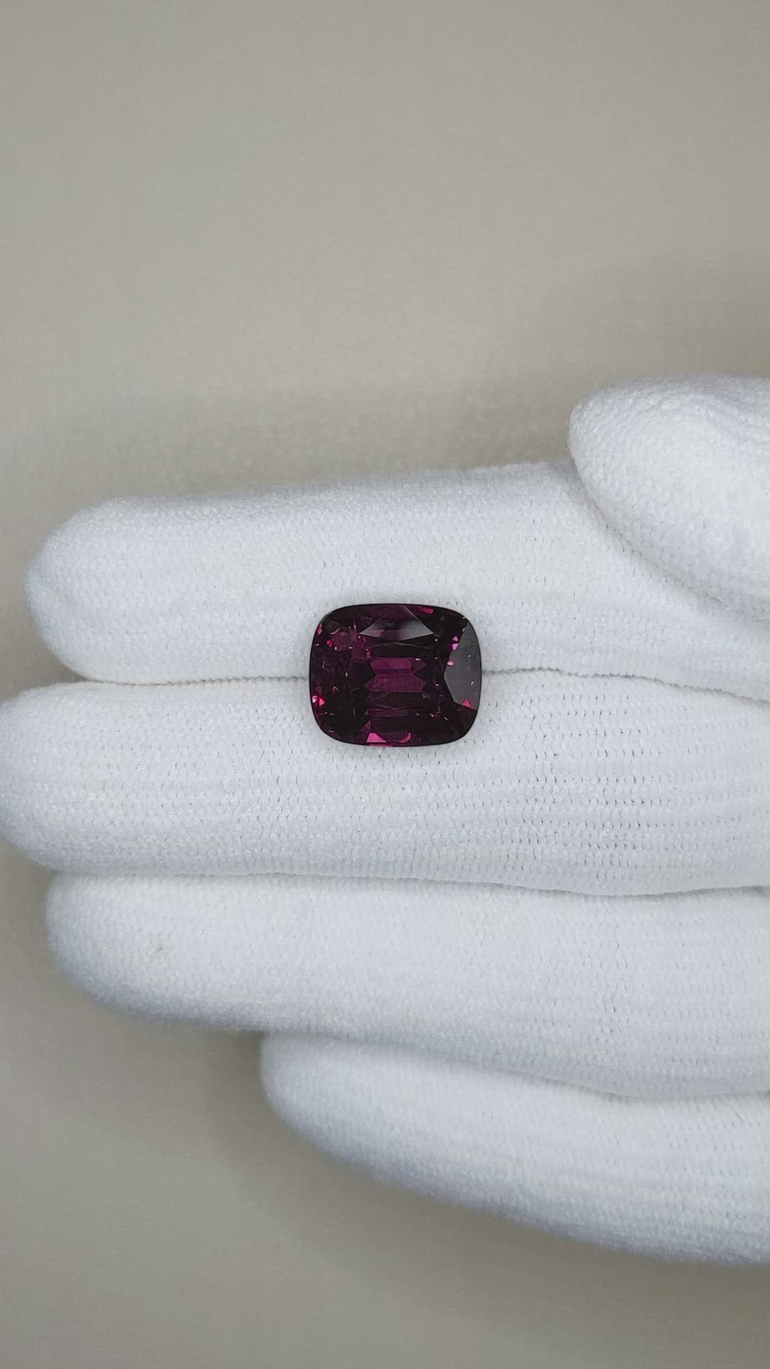 7.89 Ct. Spinel from Burma (Myanmar) Size Video