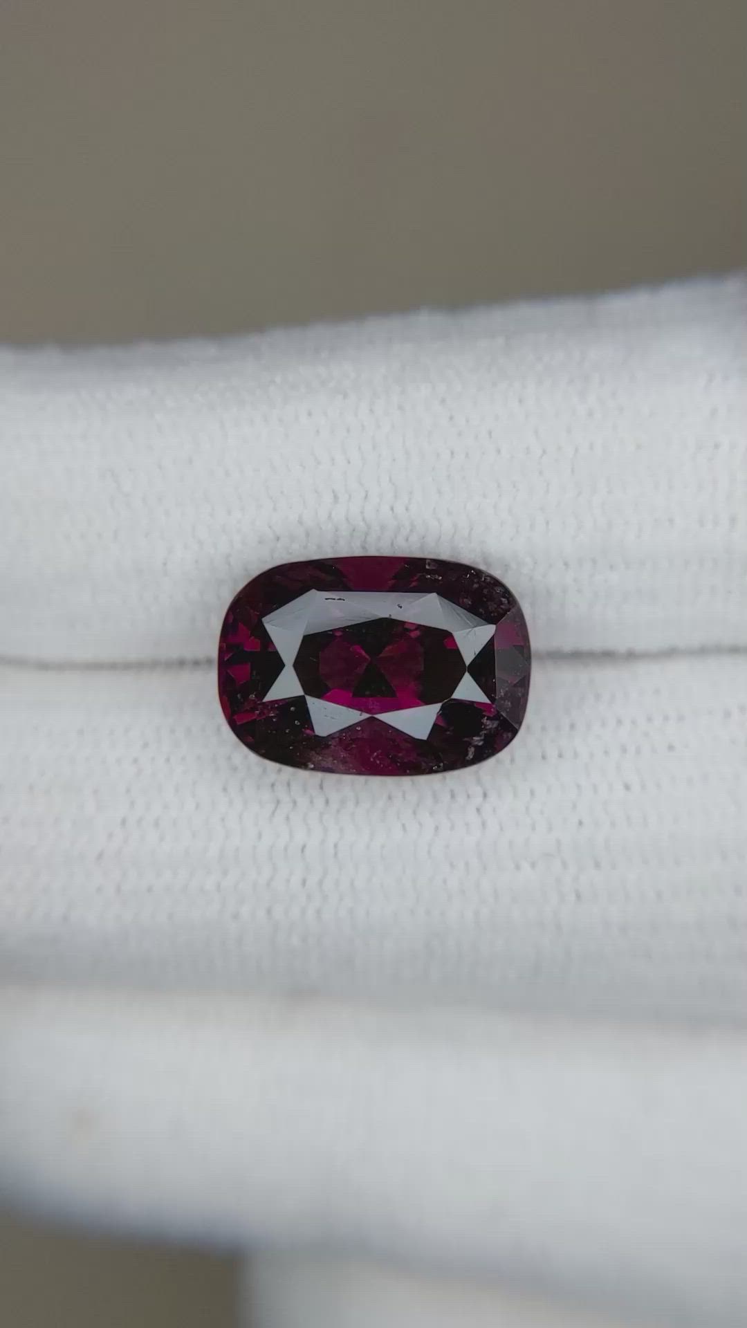 6.10 Ct. Spinel from Burma (Myanmar) Size Video
