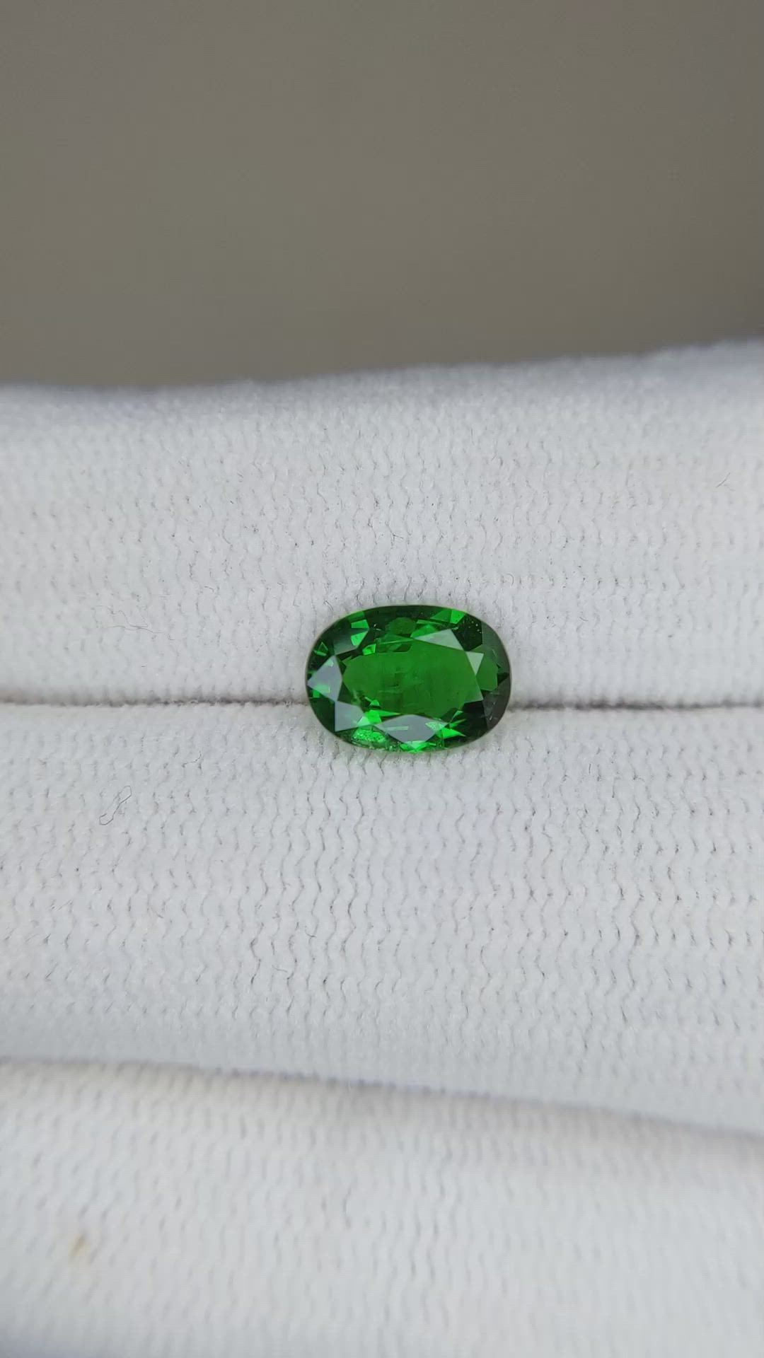 1.15 Ct. Tsavorite Garnet from Tanzania Size Video