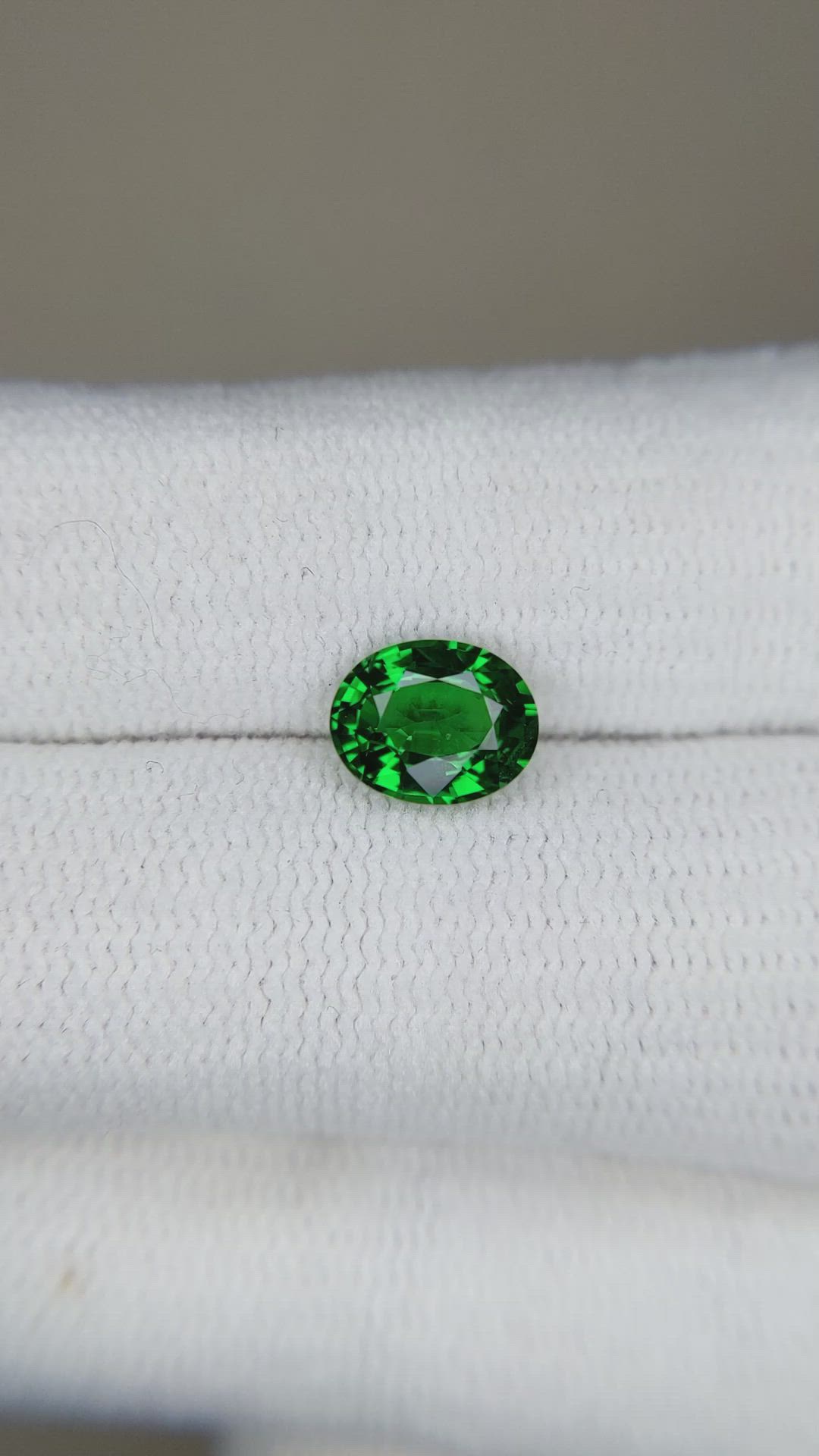 1.24 Ct. Tsavorite Garnet from Tanzania Size Video