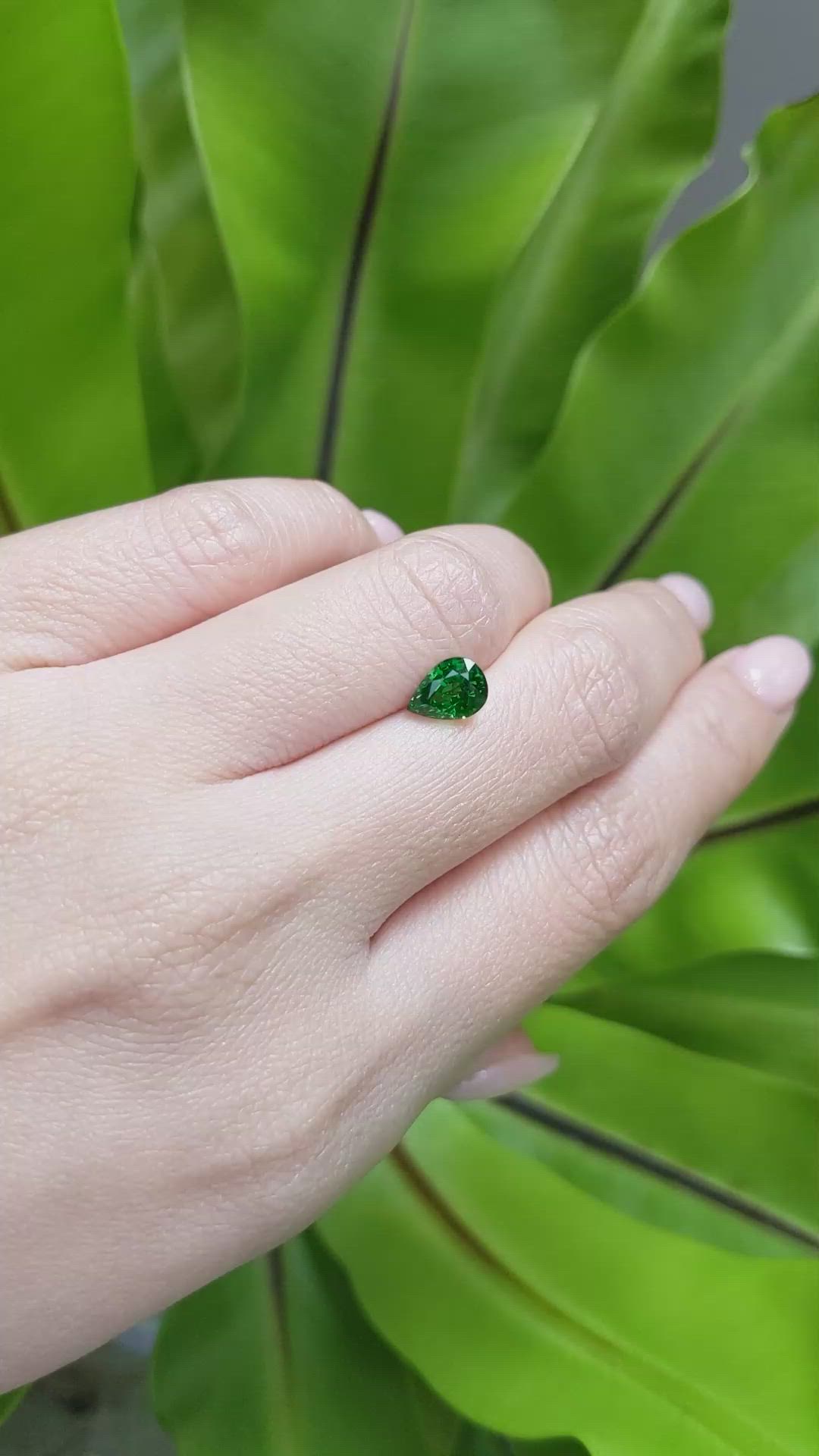 1.33 Ct. Tsavorite Garnet from Tanzania Size Video