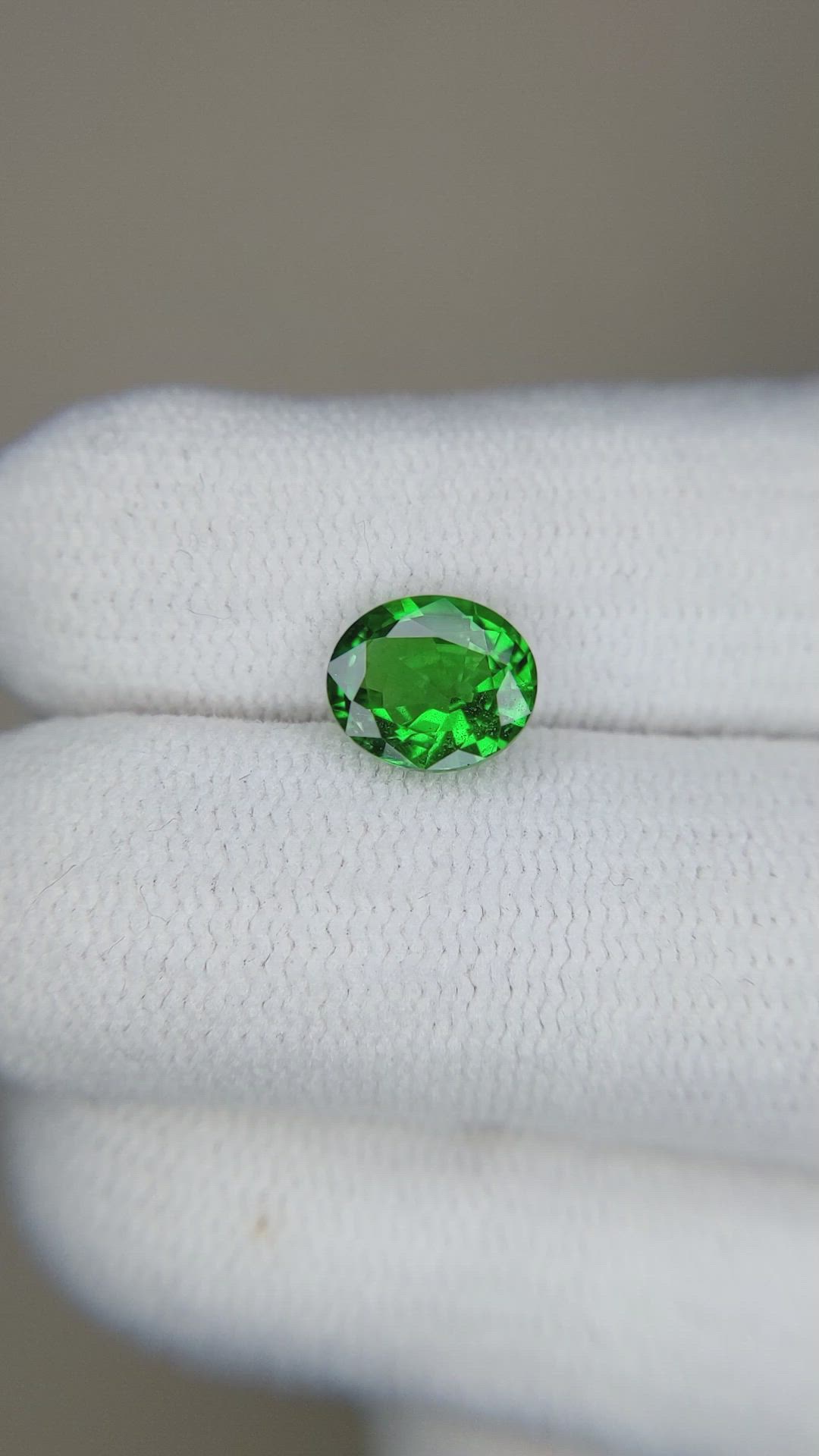 1.37 Ct. Tsavorite Garnet from Tanzania Size Video