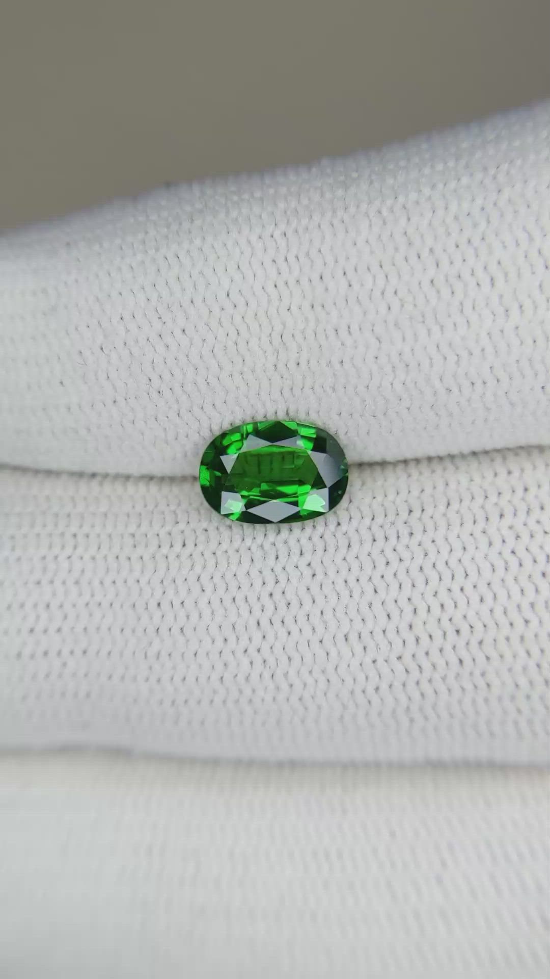 1.14 Ct. Tsavorite Garnet from Tanzania Size Video