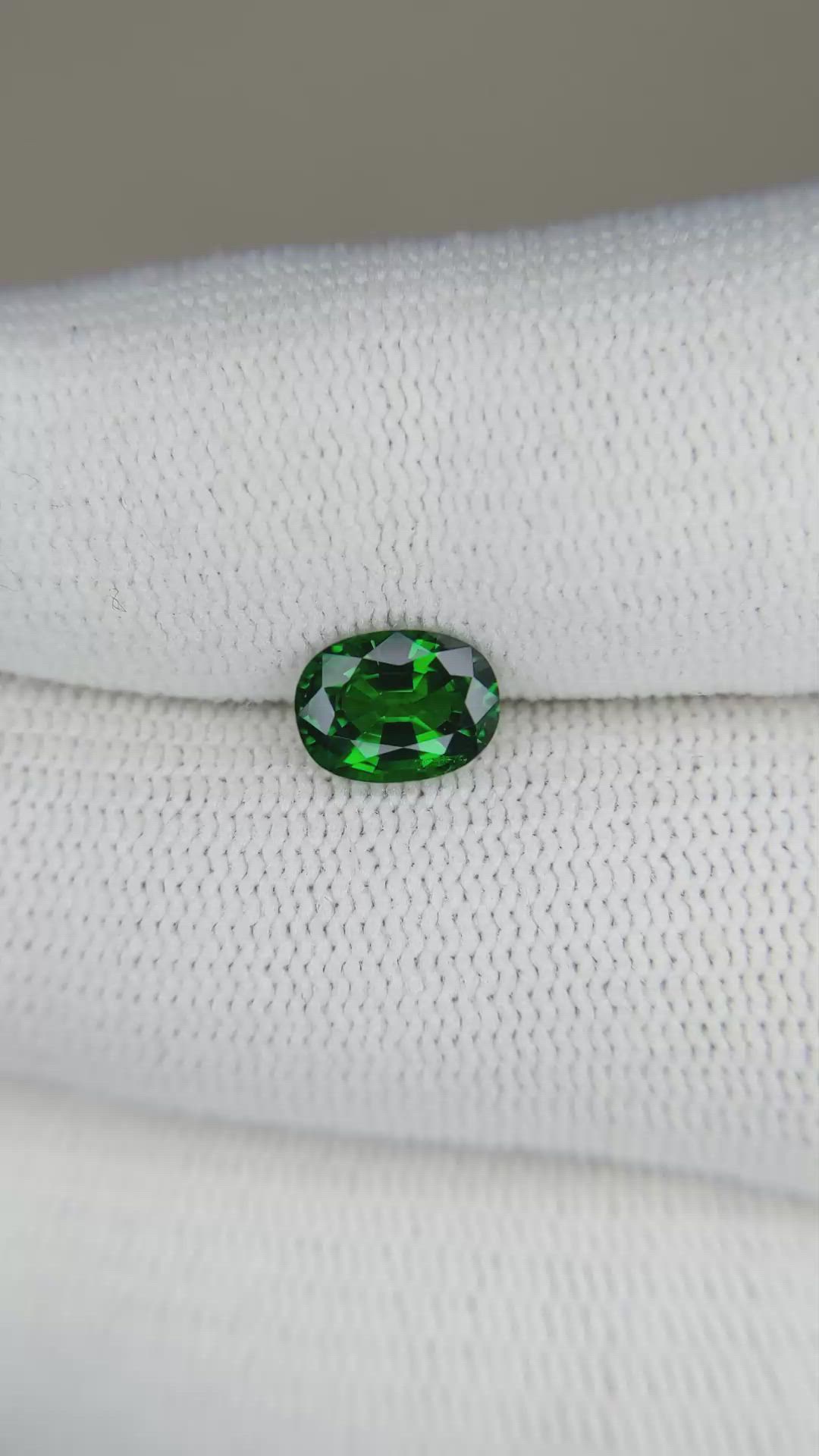 1.20 Ct. Tsavorite Garnet from Tanzania Size Video