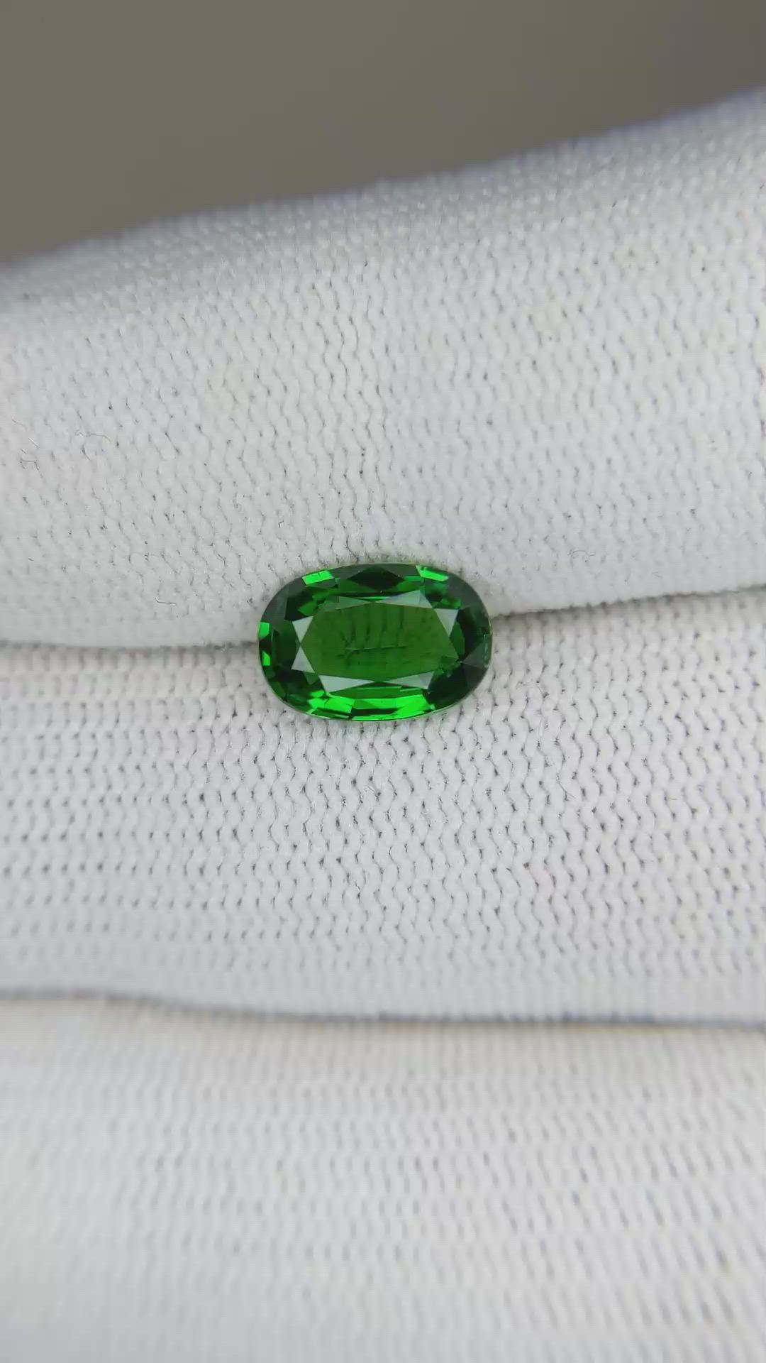 1.54 Ct. Tsavorite Garnet from Tanzania Size Video