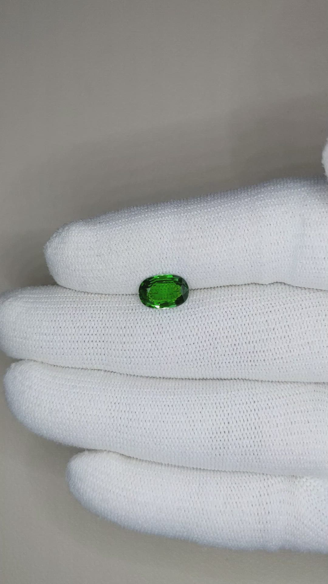 1.54 Ct. Tsavorite Garnet from Tanzania Size Video