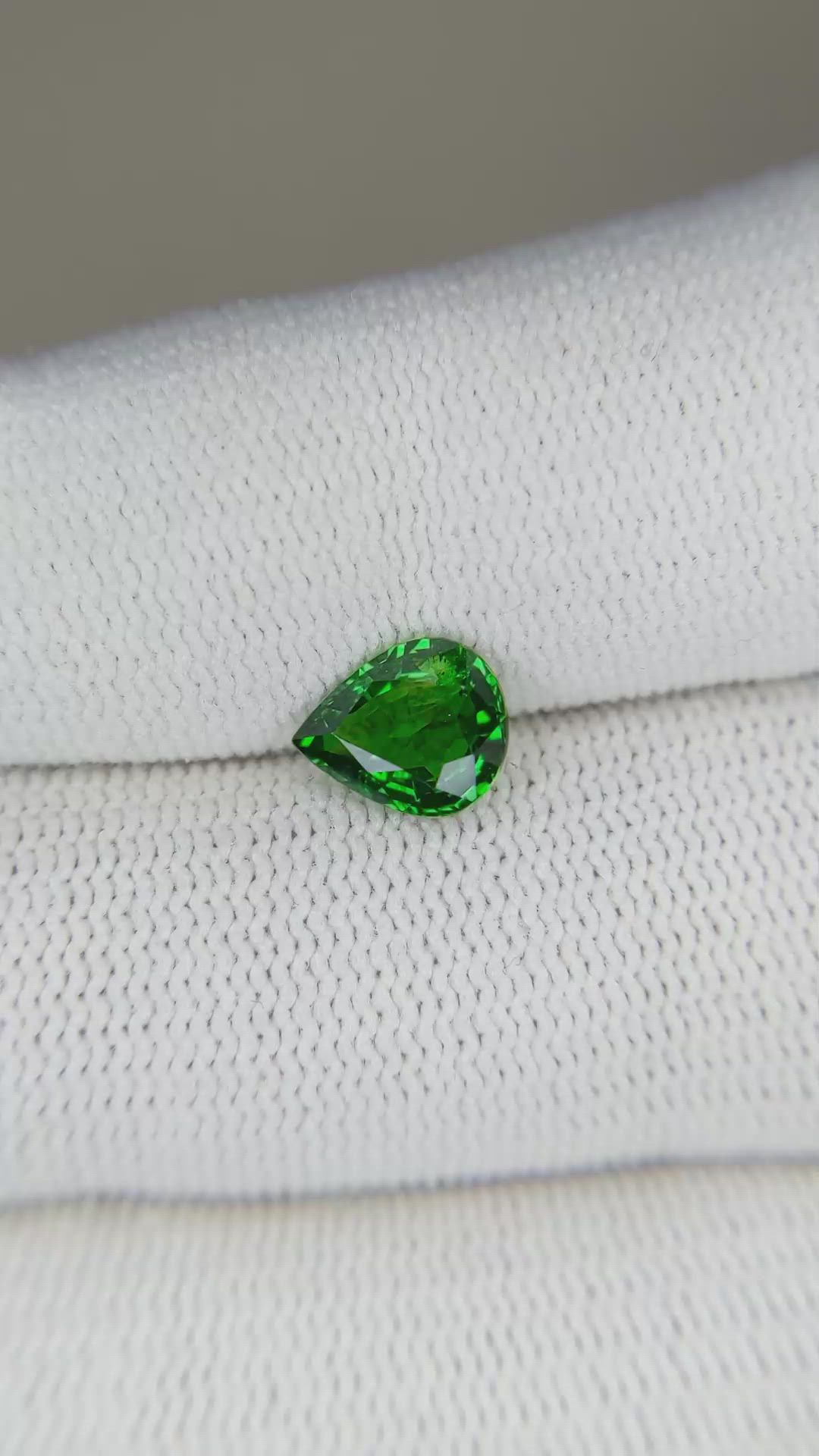 1.29 Ct. Tsavorite Garnet from Tanzania Size Video