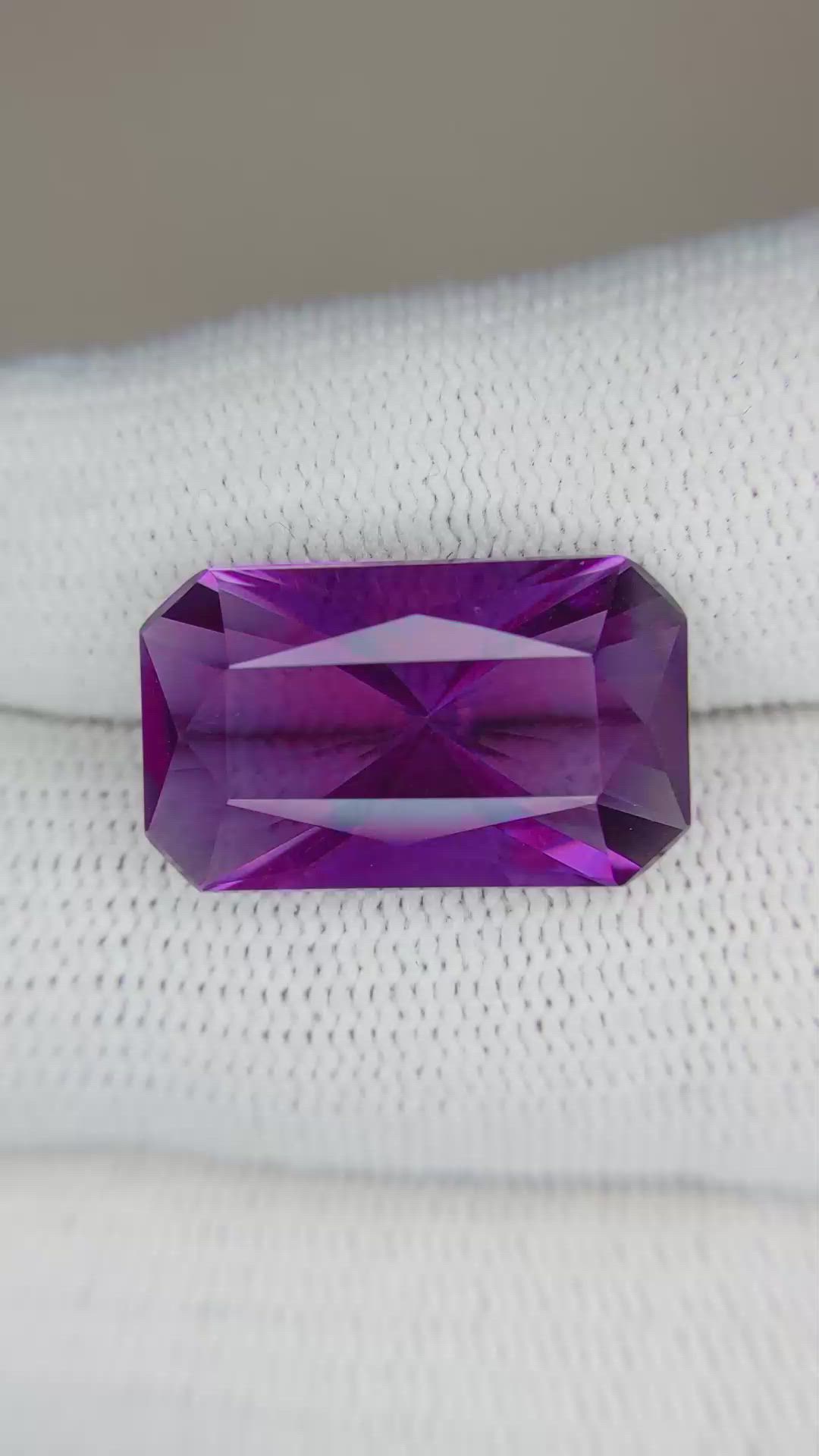 11.16 Ct. Amethyst from Bolivia Size Video