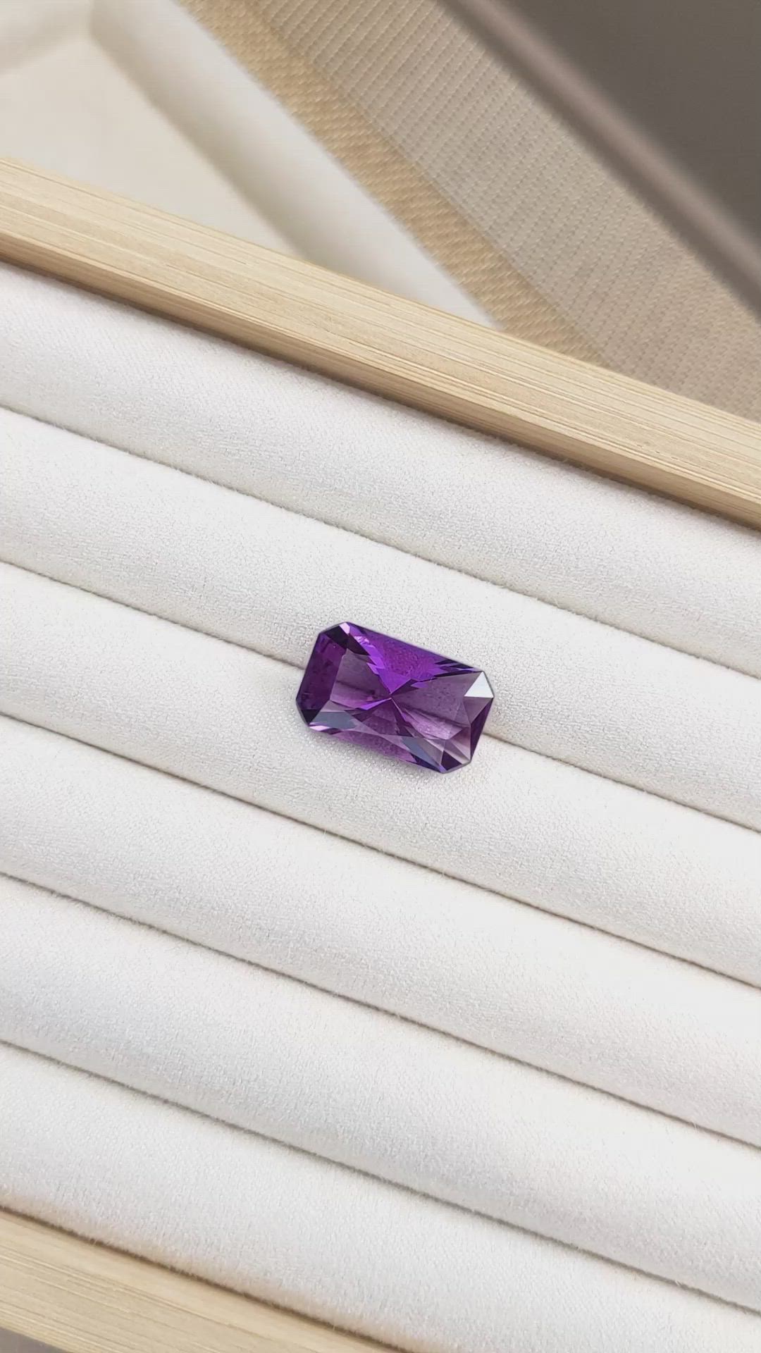 11.16 Ct. Amethyst from Bolivia Size Video