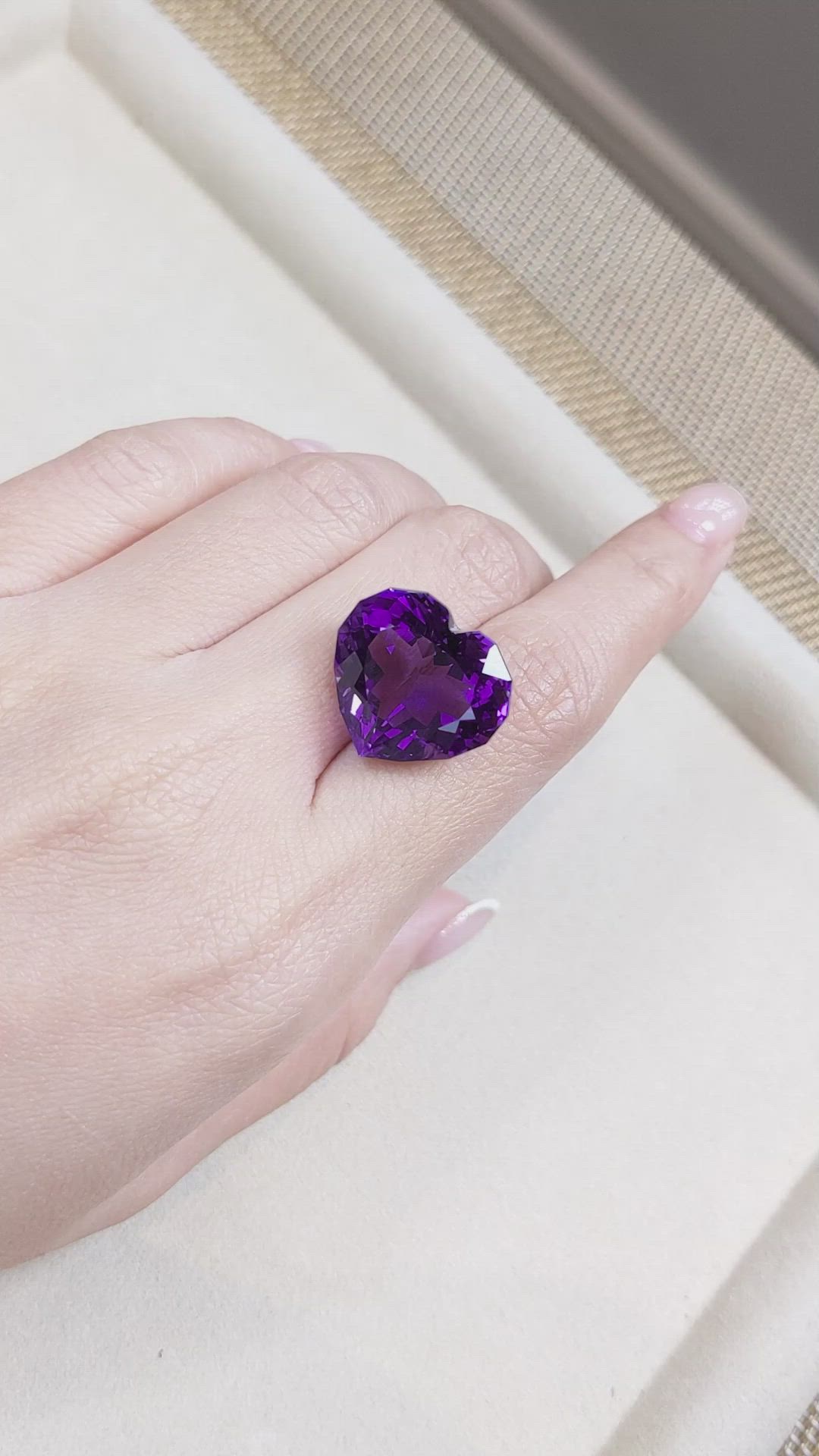 24.31 Ct. Amethyst from Bolivia Size Video