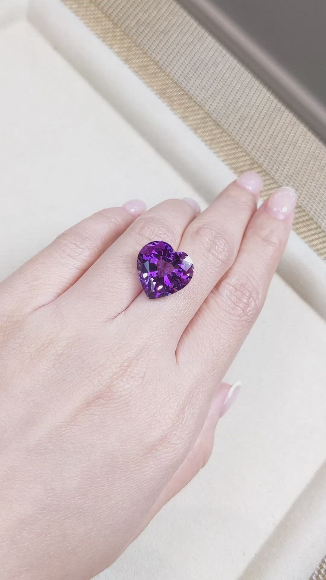 12.99 Ct. Amethyst from Bolivia Size Video