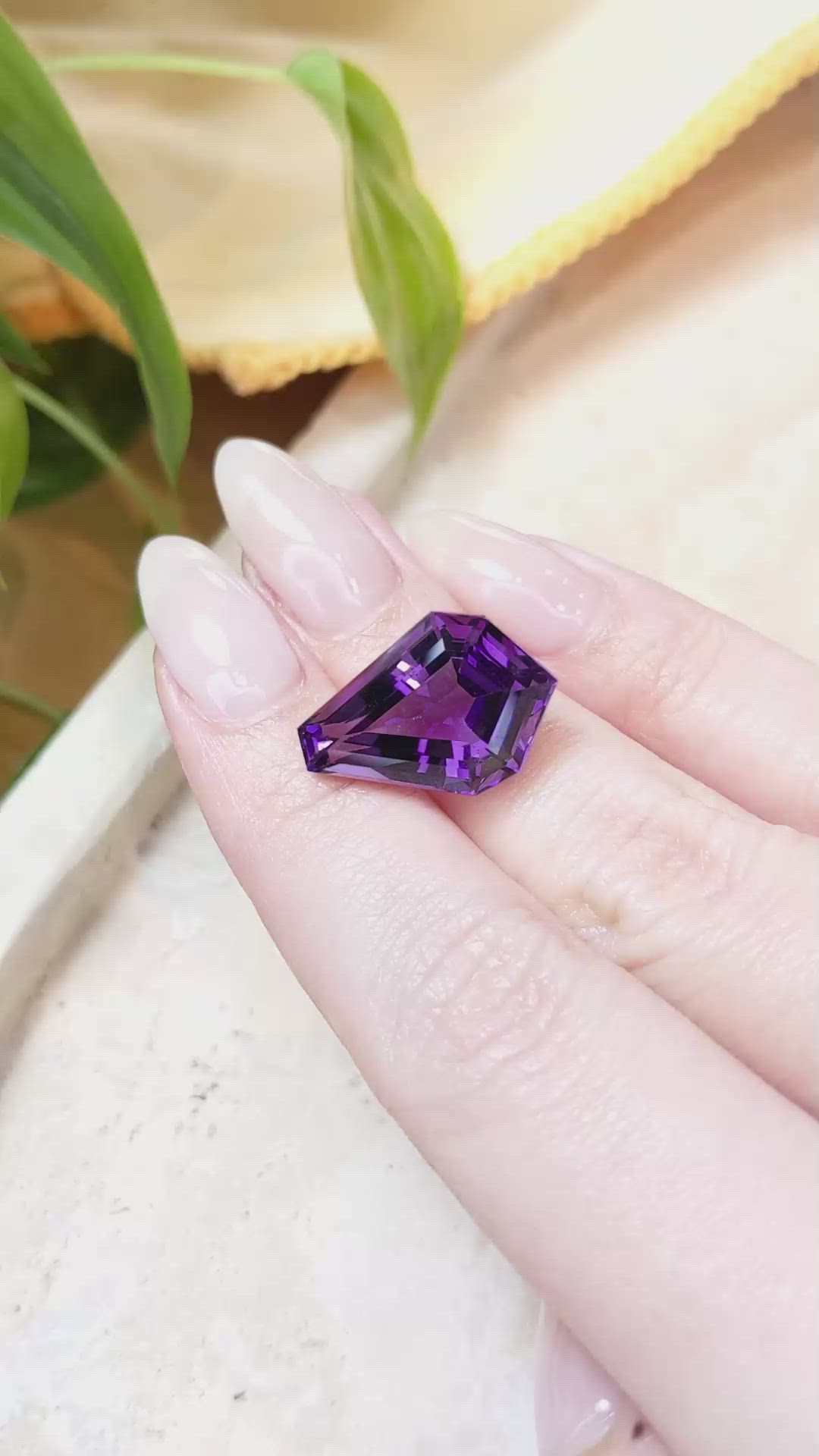 12.56 Ct. Amethyst from Bolivia Size Video