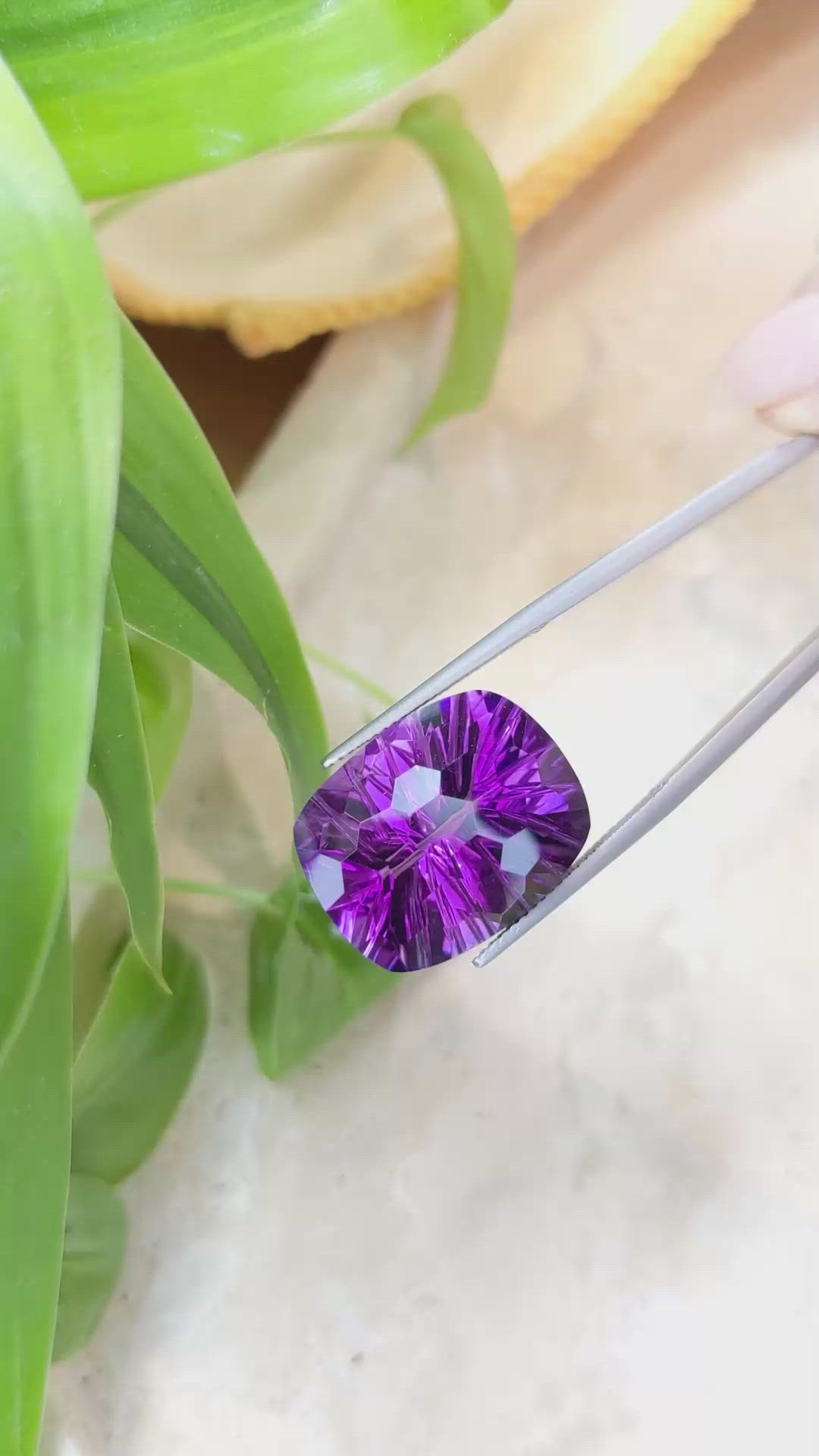 20.64 Ct. Amethyst from Bolivia Size Video