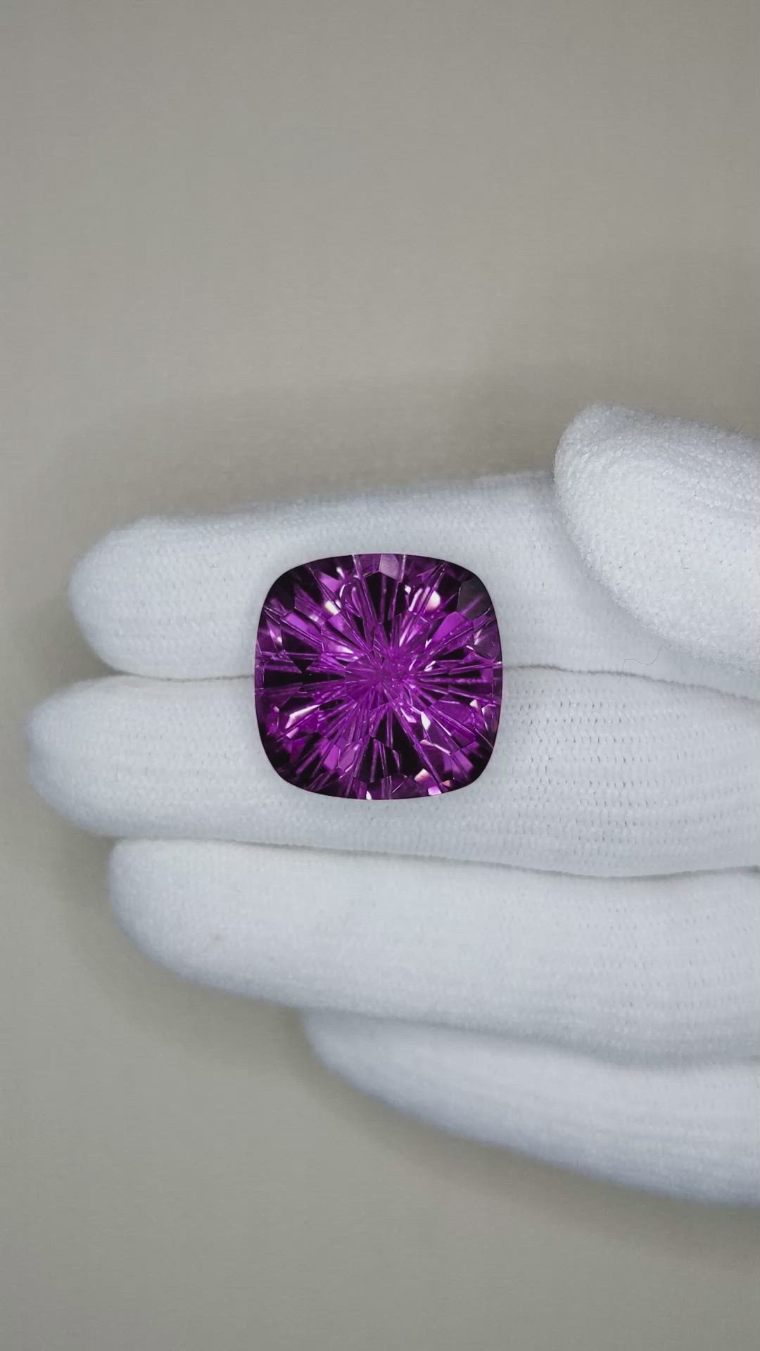 23.65 Ct. Amethyst from Bolivia Size Video