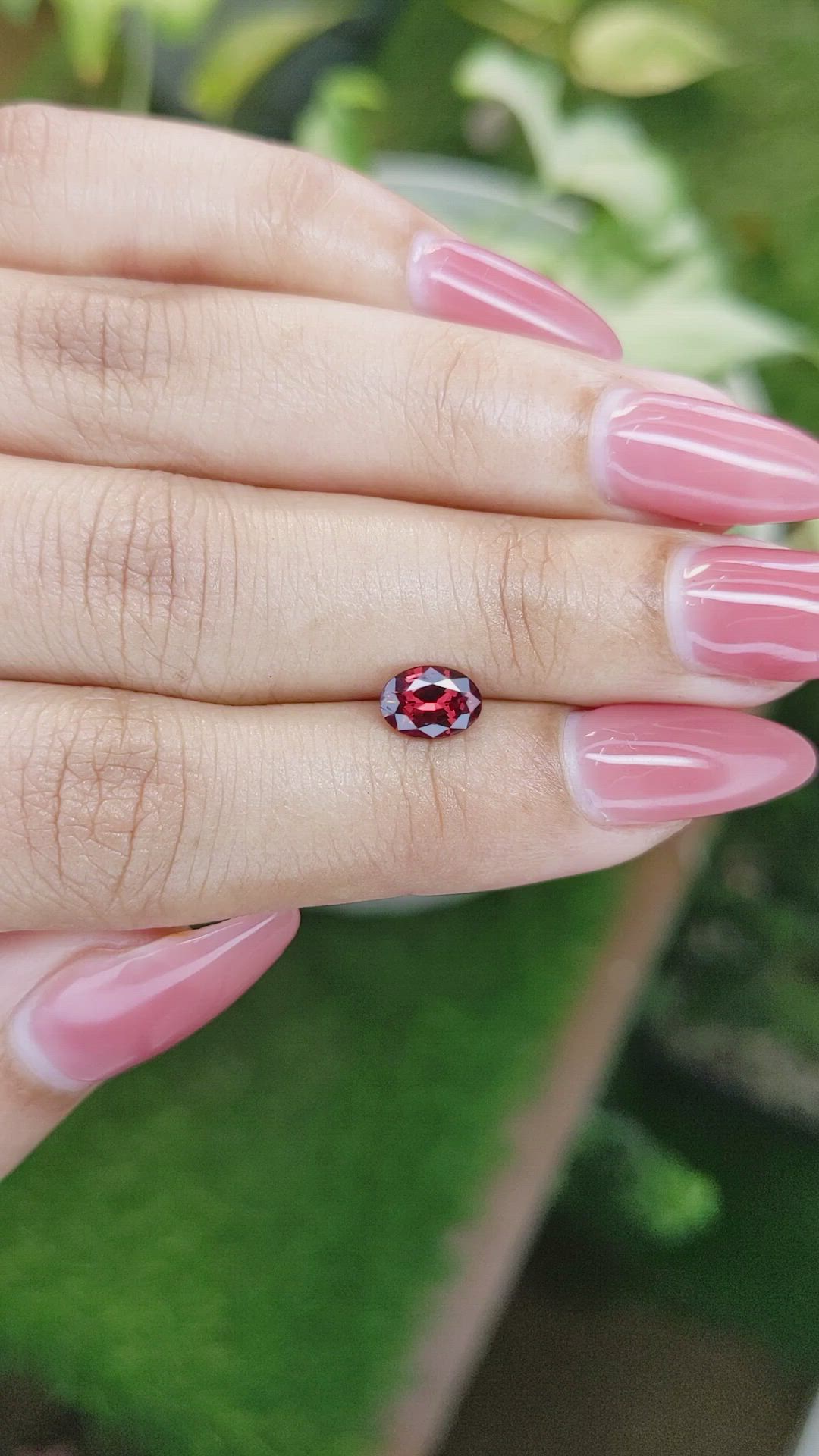 0.90 Ct. Garnet from Ceylon (Sri Lanka) Size Video