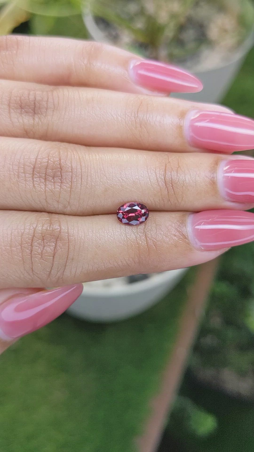 0.90 Ct. Garnet from Ceylon (Sri Lanka) Size Video