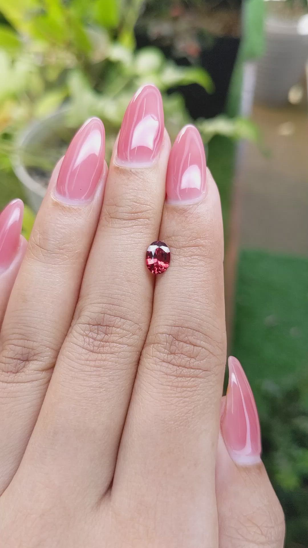 0.85 Ct. Garnet from Ceylon (Sri Lanka) Size Video