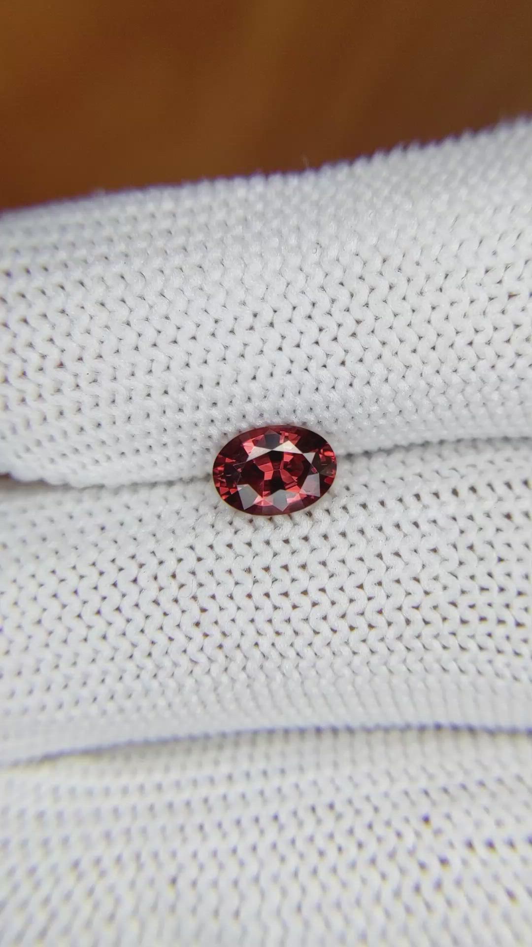 0.85 Ct. Garnet from Ceylon (Sri Lanka) Size Video