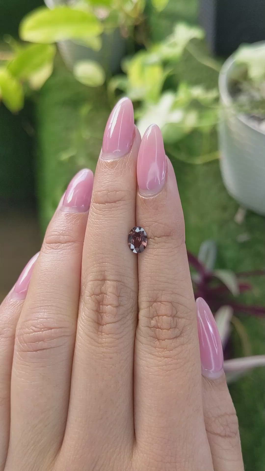 0.89 Ct. Spinel from Ceylon (Sri Lanka) Size Video