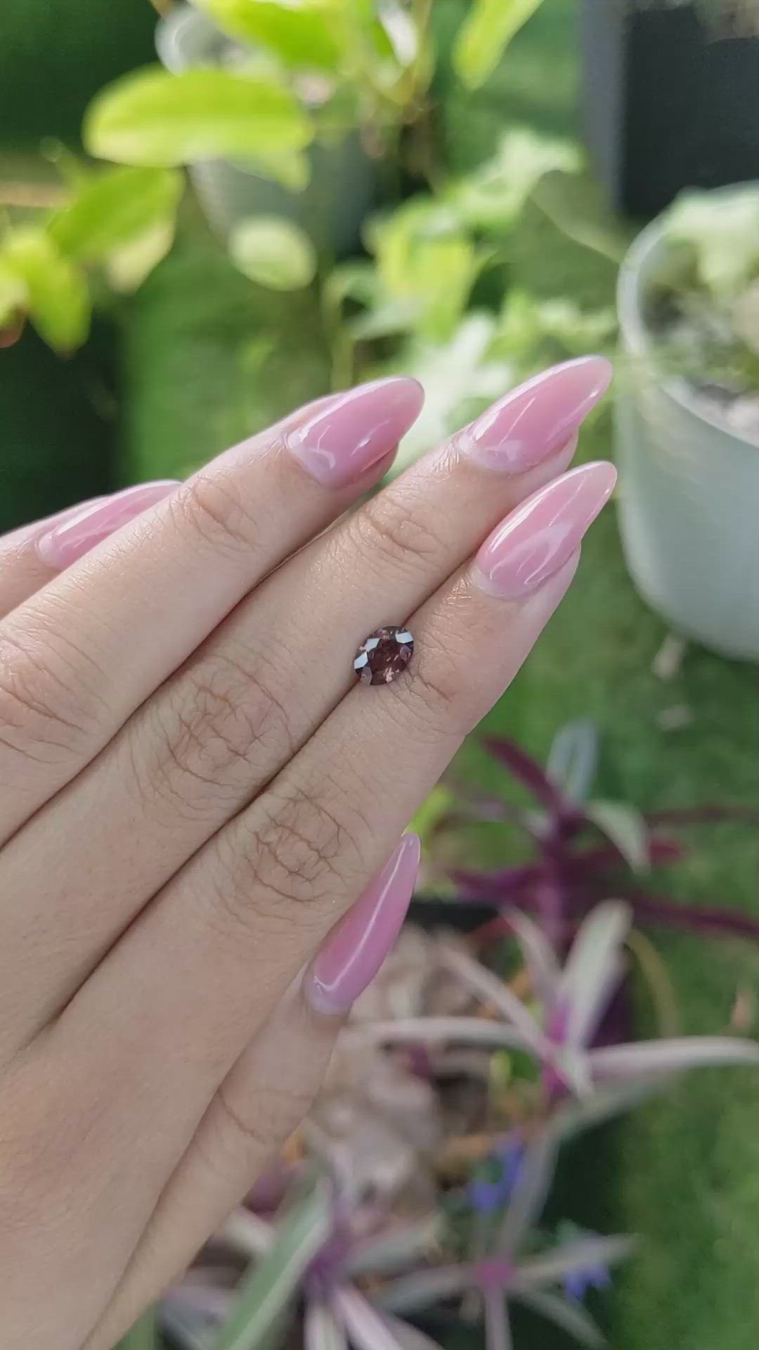 0.89 Ct. Spinel from Ceylon (Sri Lanka) Size Video