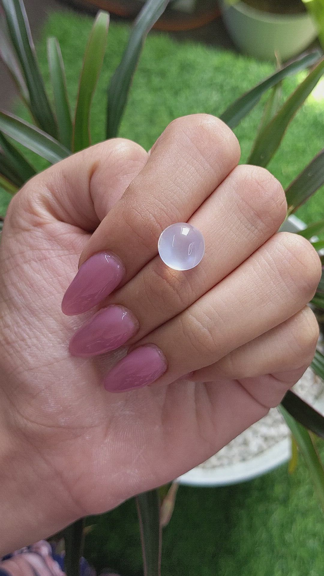 5.66 Ct. Cabochon Moonstone from Ceylon (Sri Lanka) Size Video