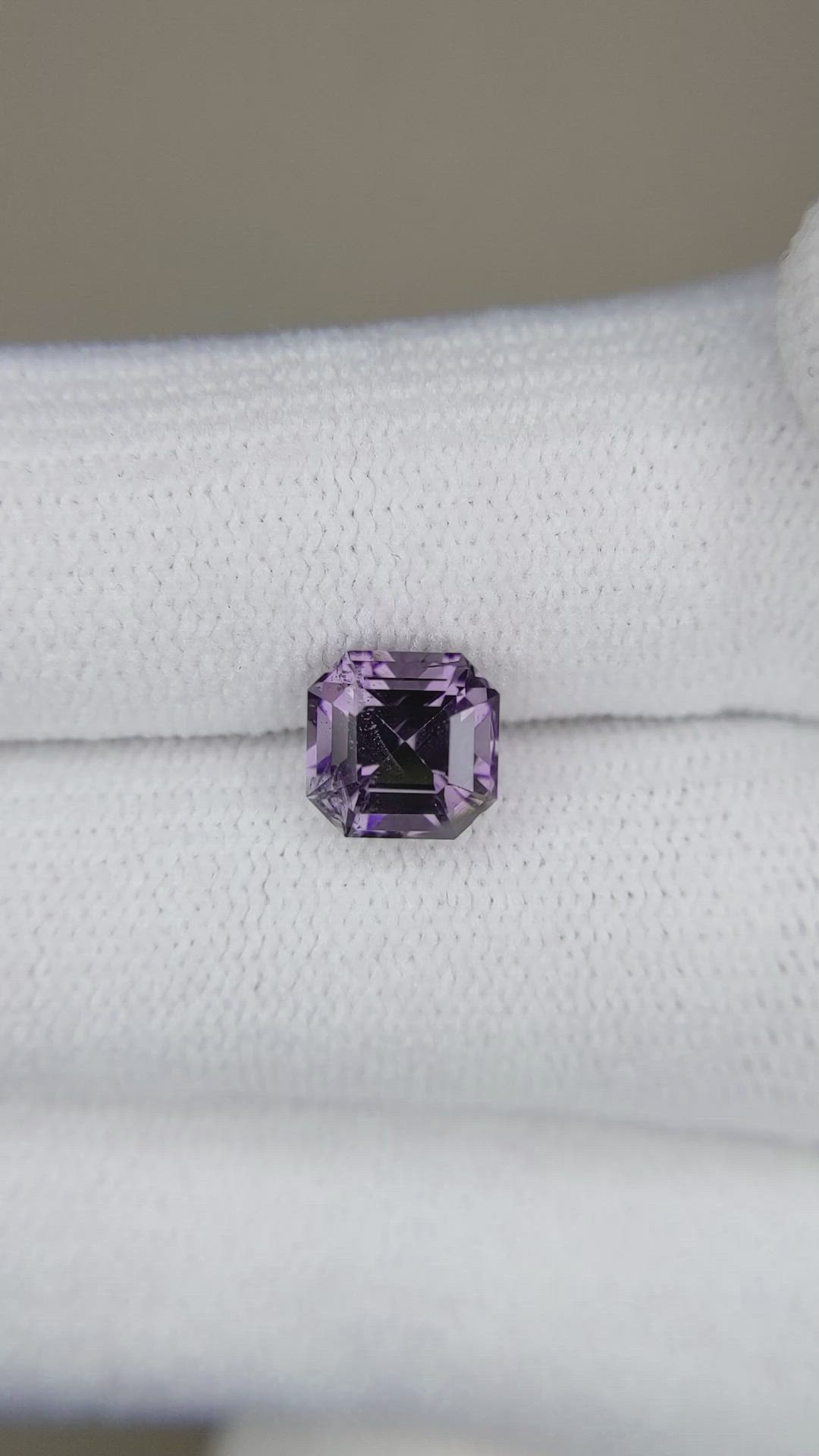 1.81 Ct. Spinel from Ceylon (Sri Lanka) Size Video
