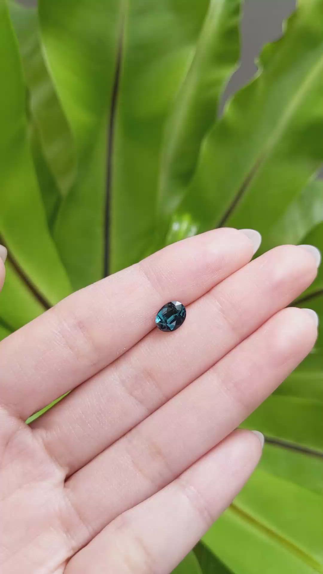1.32 Ct. Spinel from Ceylon (Sri Lanka) Size Video