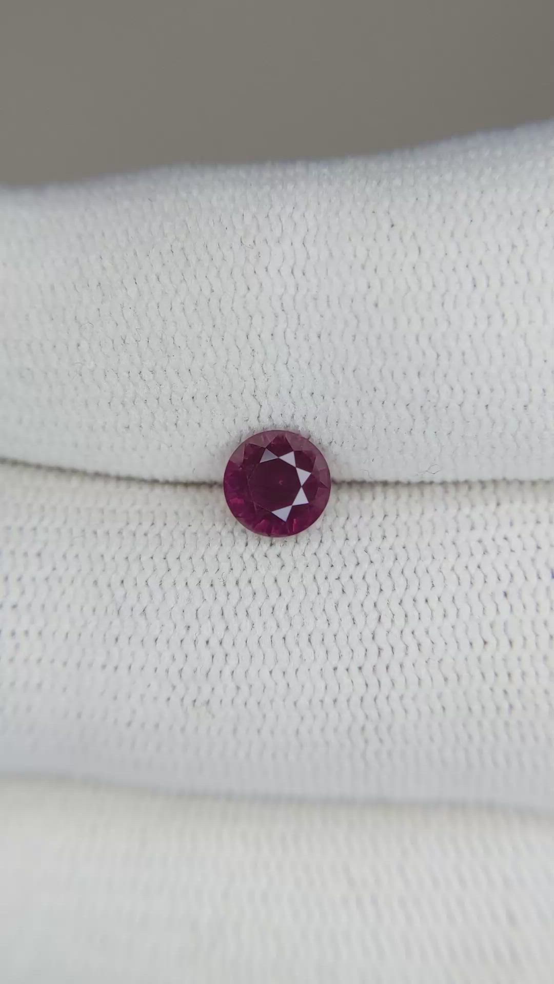 0.89 Ct. Garnet from Ceylon (Sri Lanka) Size Video