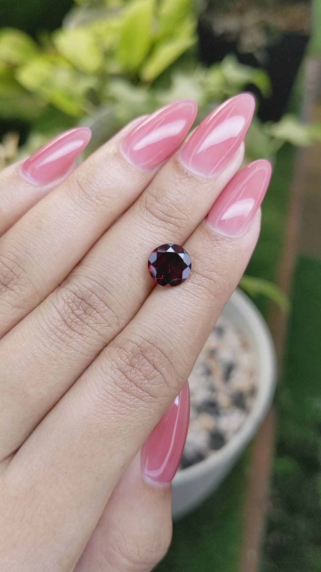 2.74 Ct. Garnet from Ceylon (Sri Lanka) Size Video