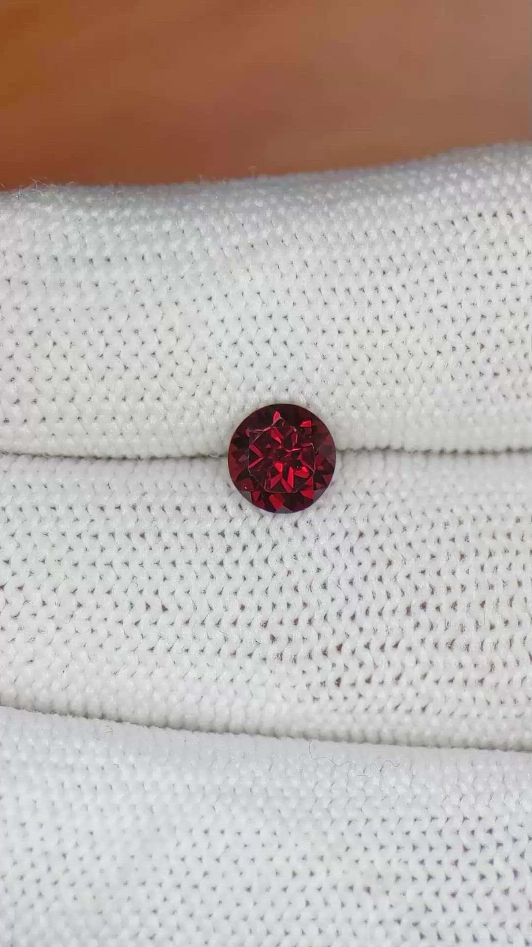1.29 Ct. Garnet from Ceylon (Sri Lanka) Size Video
