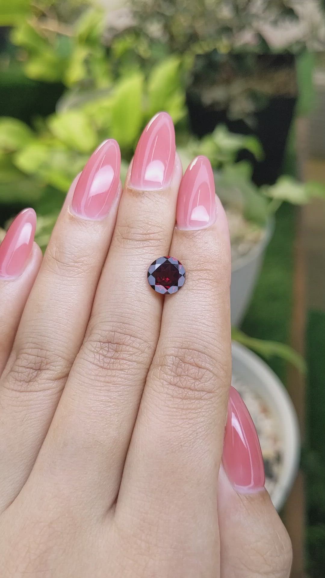 2.15 Ct. Garnet from Ceylon (Sri Lanka) Size Video