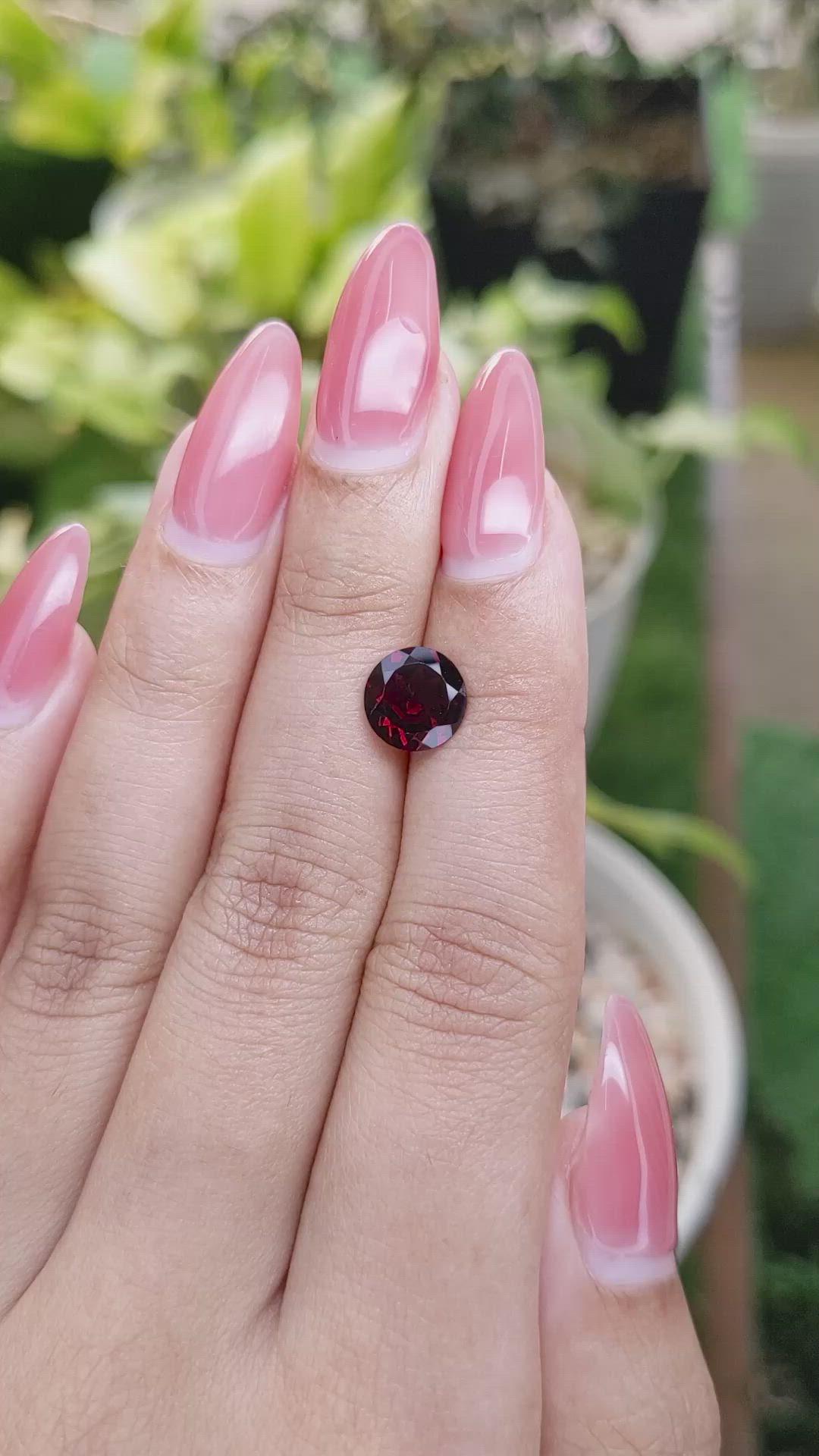 2.24 Ct. Garnet from Ceylon (Sri Lanka) Size Video