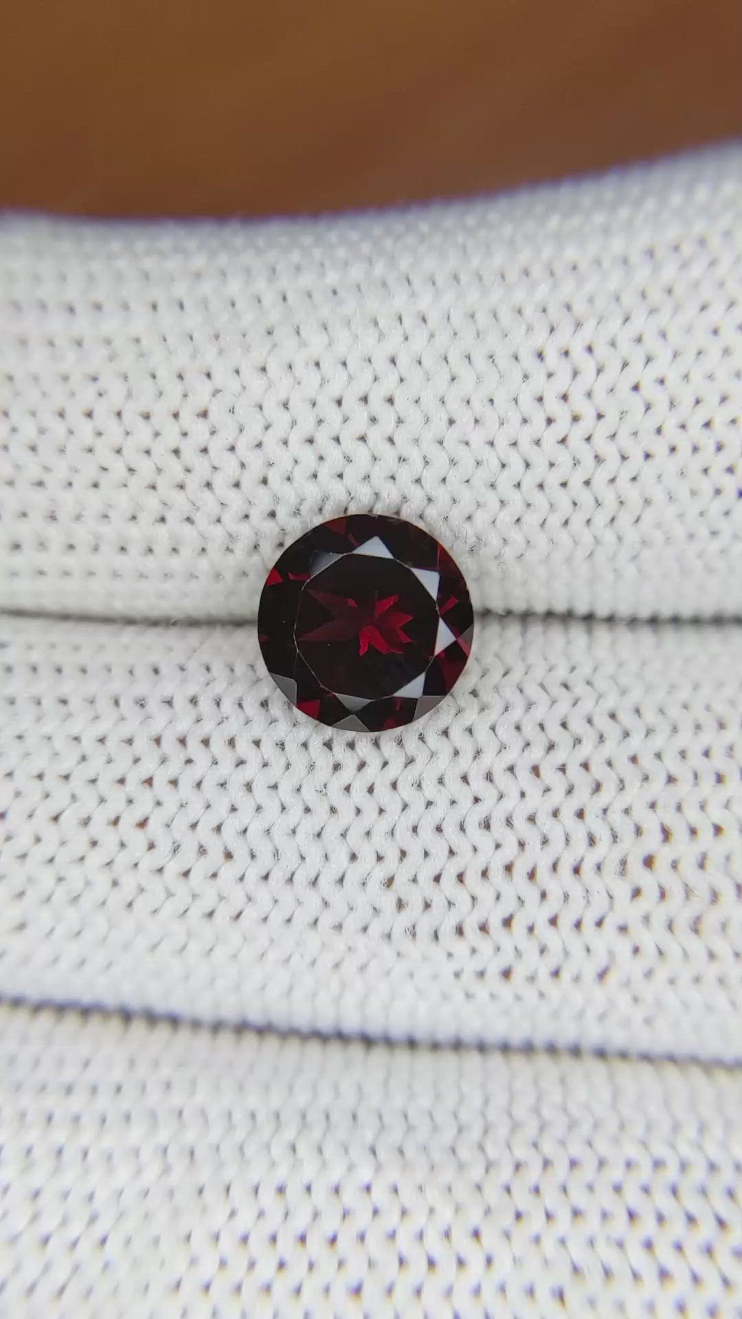 2.45 Ct. Garnet from Ceylon (Sri Lanka) Size Video