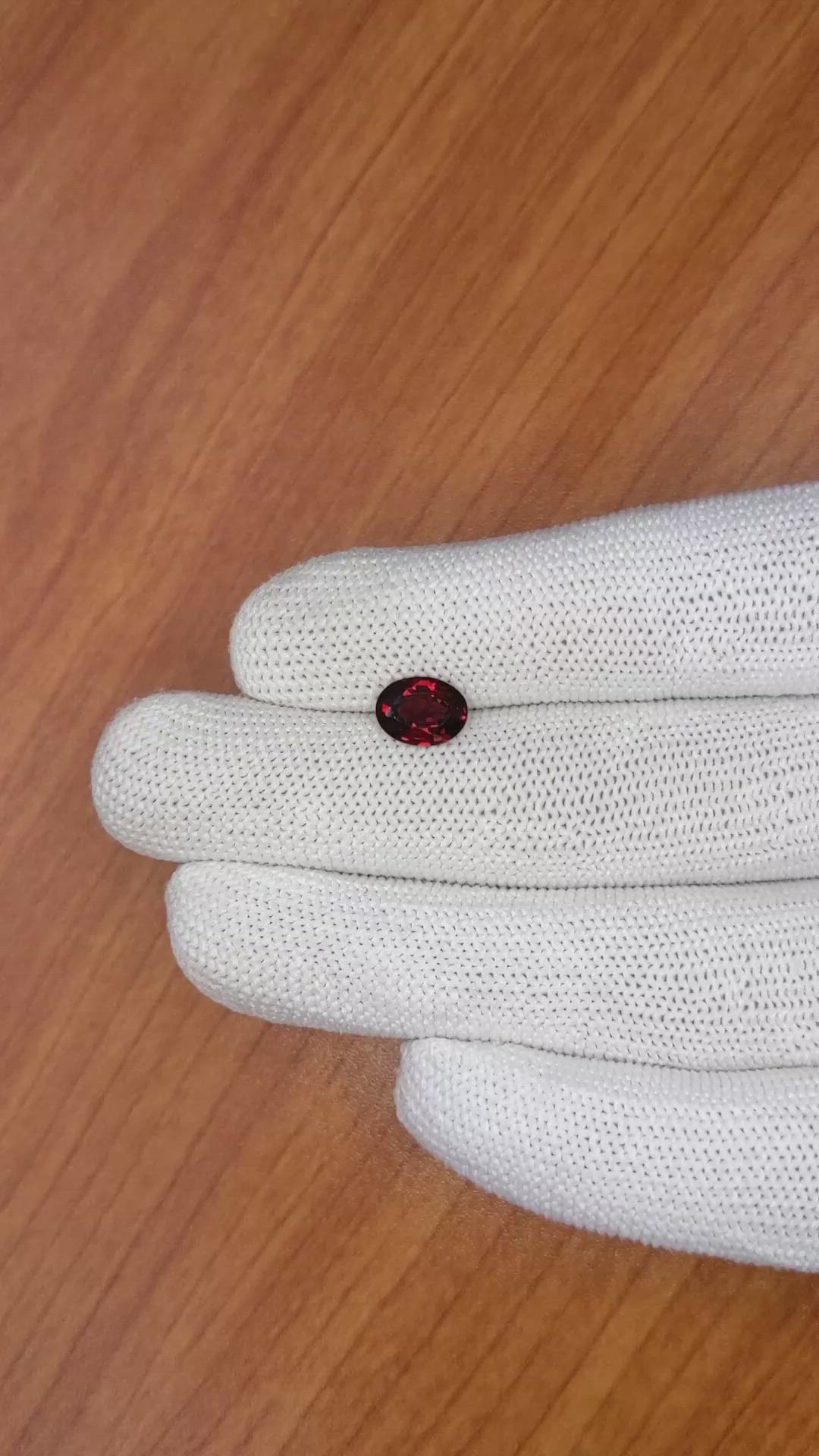 1.51 Ct. Garnet from Ceylon (Sri Lanka) Size Video