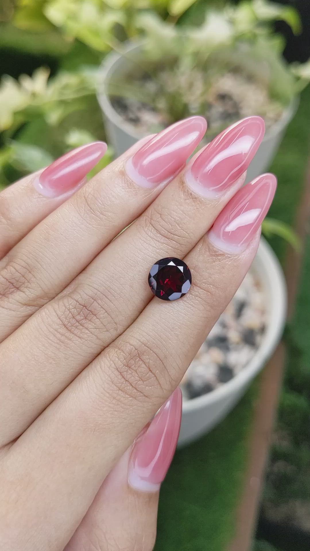2.75 Ct. Garnet from Ceylon (Sri Lanka) Size Video