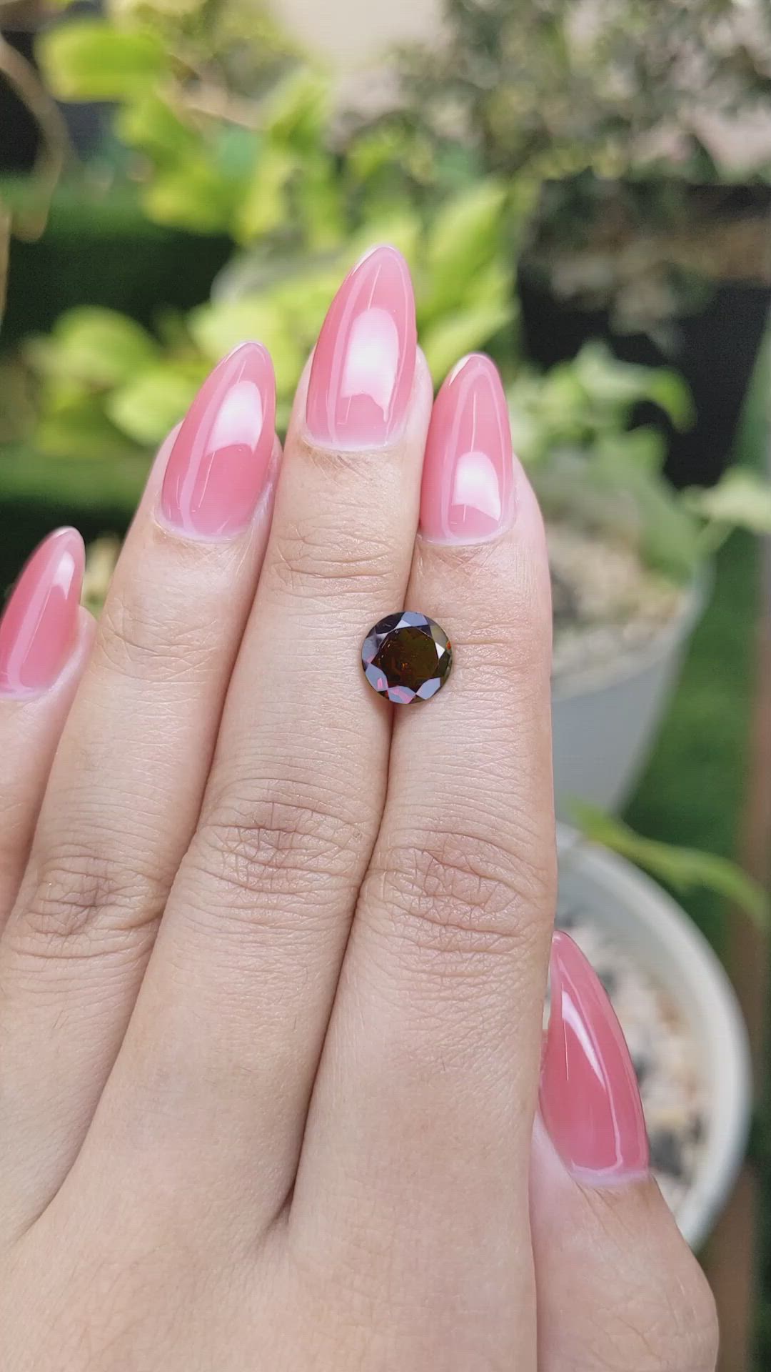 2.00 Ct. Garnet from Ceylon (Sri Lanka) Size Video
