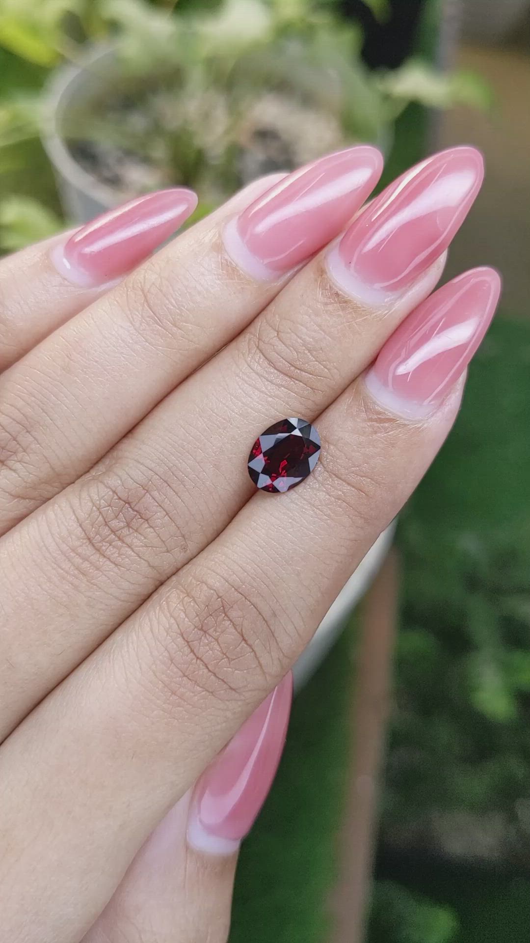 1.93 Ct. Garnet from Ceylon (Sri Lanka) Size Video