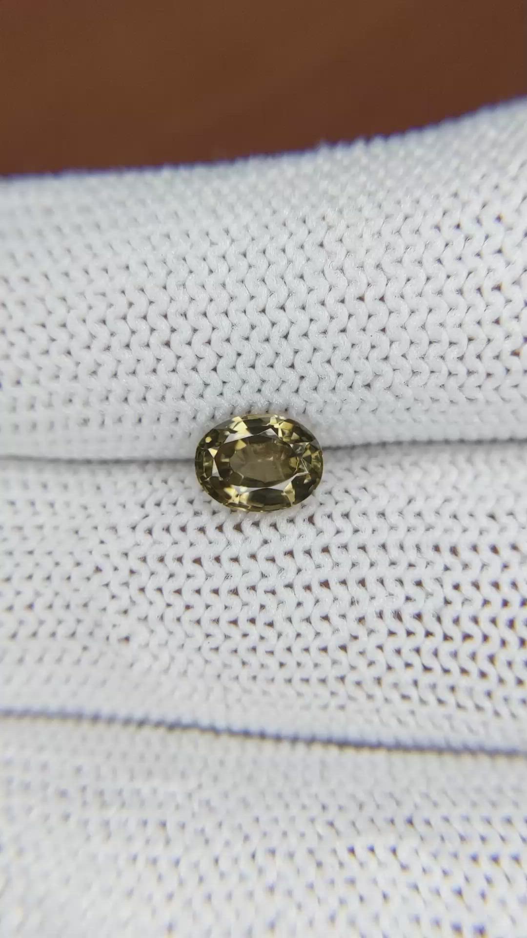 1.51 Ct. Zircon from Ceylon (Sri Lanka) Size Video