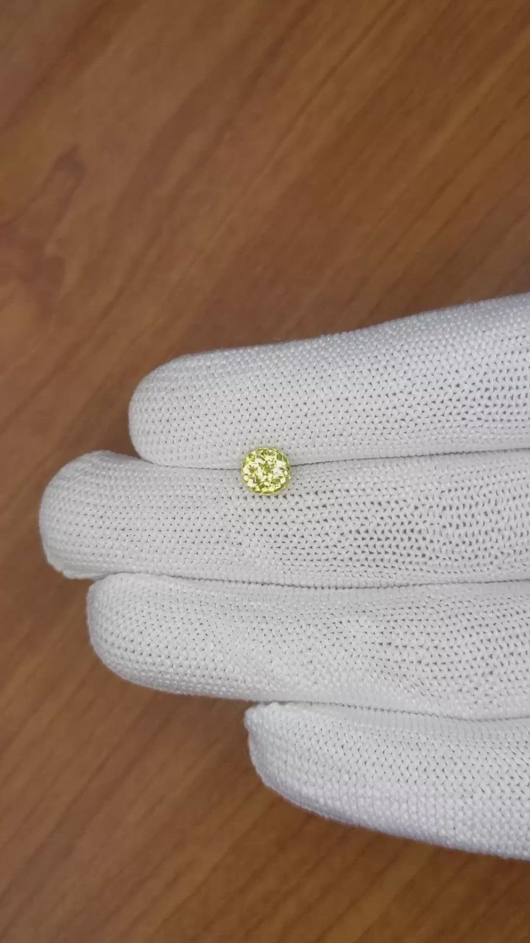 1.37 Ct. Zircon from Ceylon (Sri Lanka) Size Video