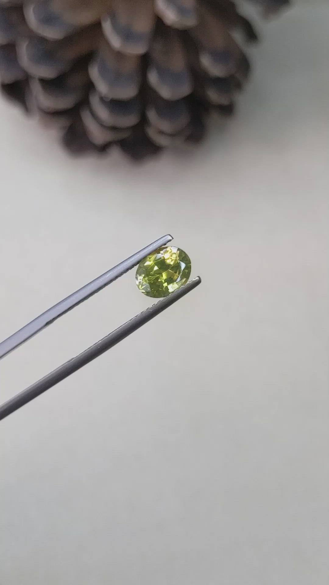 1.71 Ct. Zircon from Ceylon (Sri Lanka) Size Video