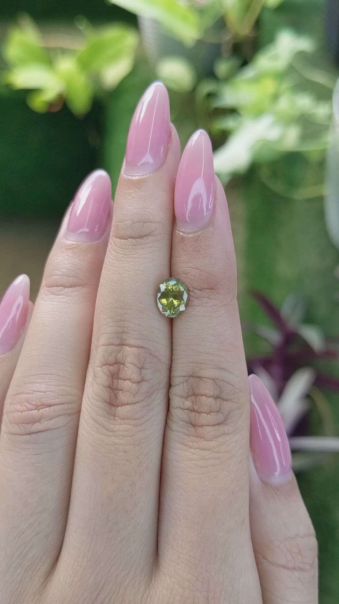 1.71 Ct. Zircon from Ceylon (Sri Lanka) Size Video